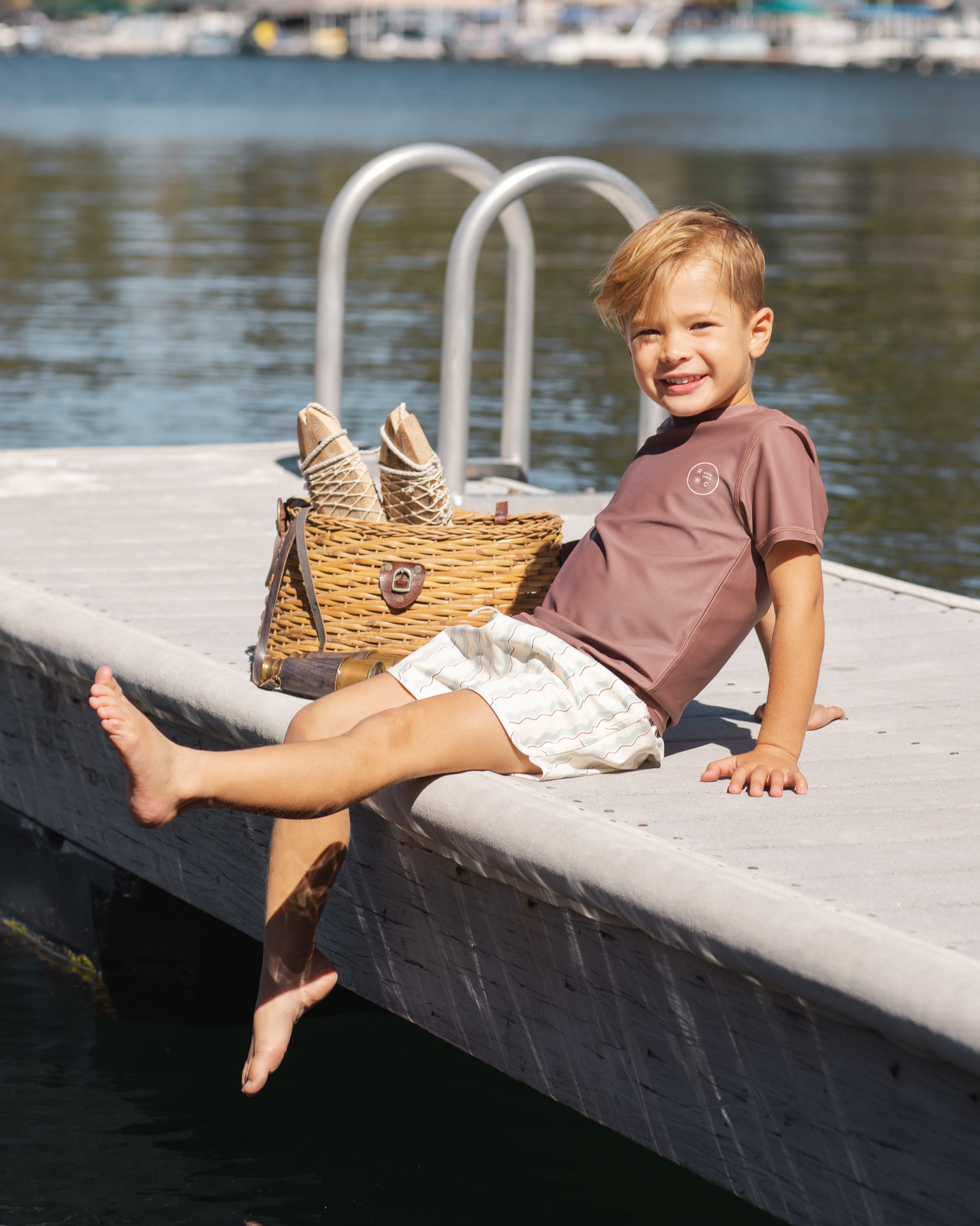Maillot de bain rayé ondulé