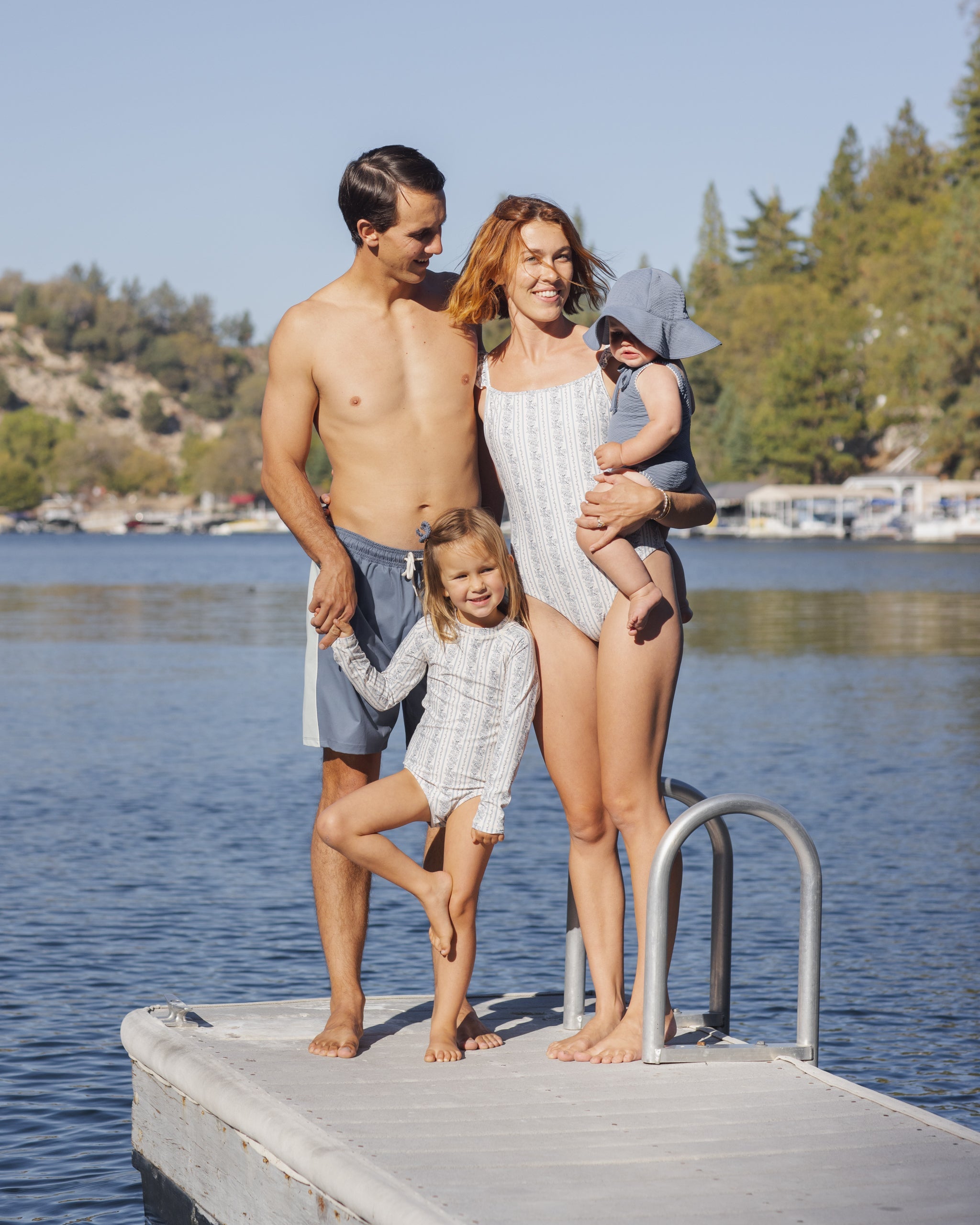 Bonnet de bain souple marin