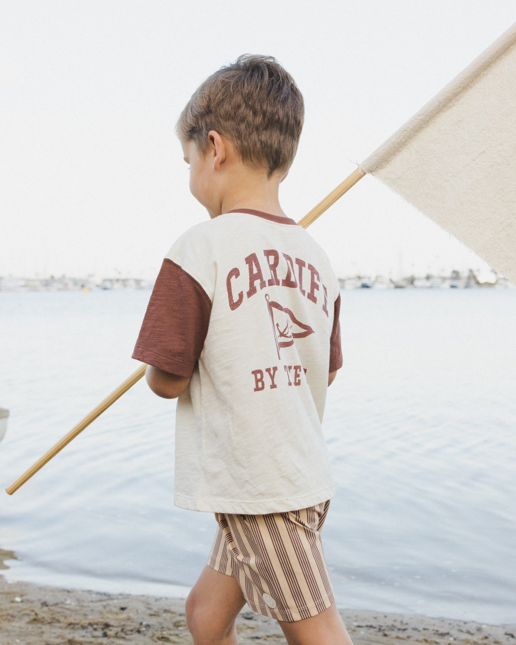 T-shirt à manches courtes contrastées Cardiff By The Sea