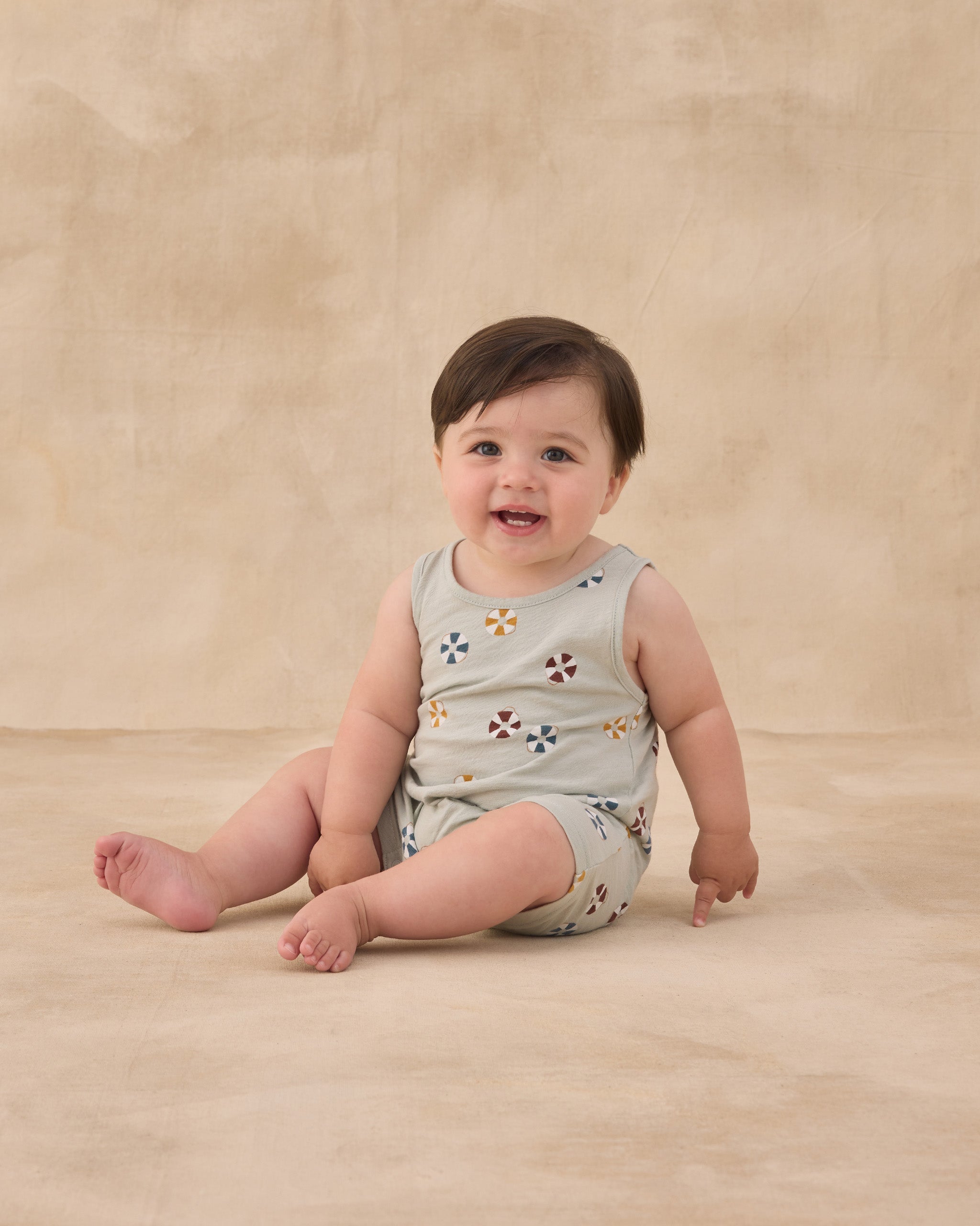 Sleeveless One-Piece Floatie