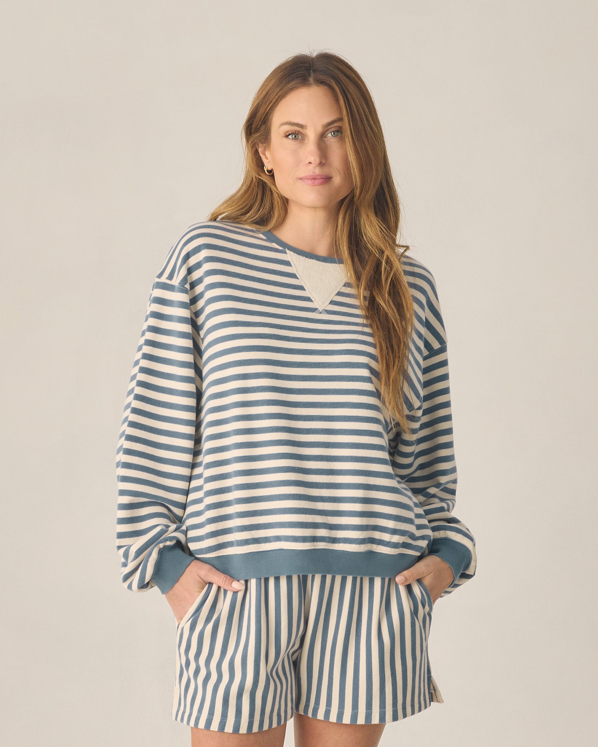 Ensemble pull oversize et short pour femme, rayures marines