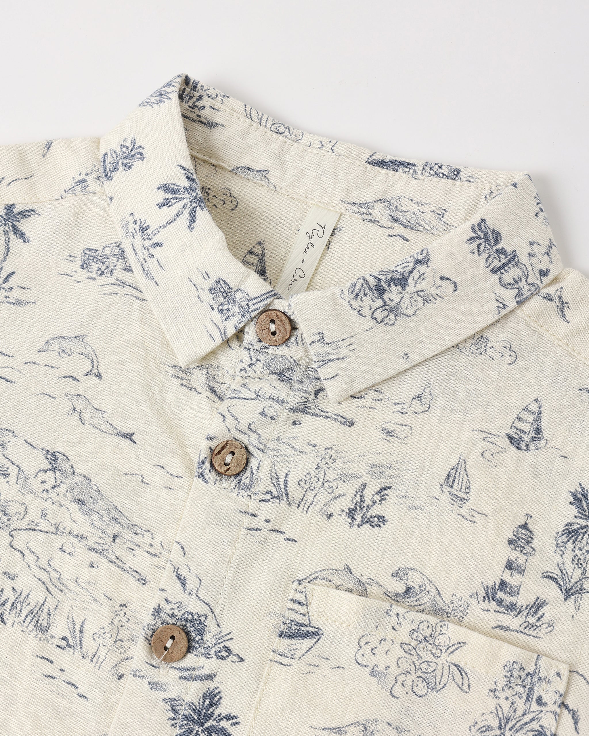 Collared Short Sleeve Shirt Ocean Toile