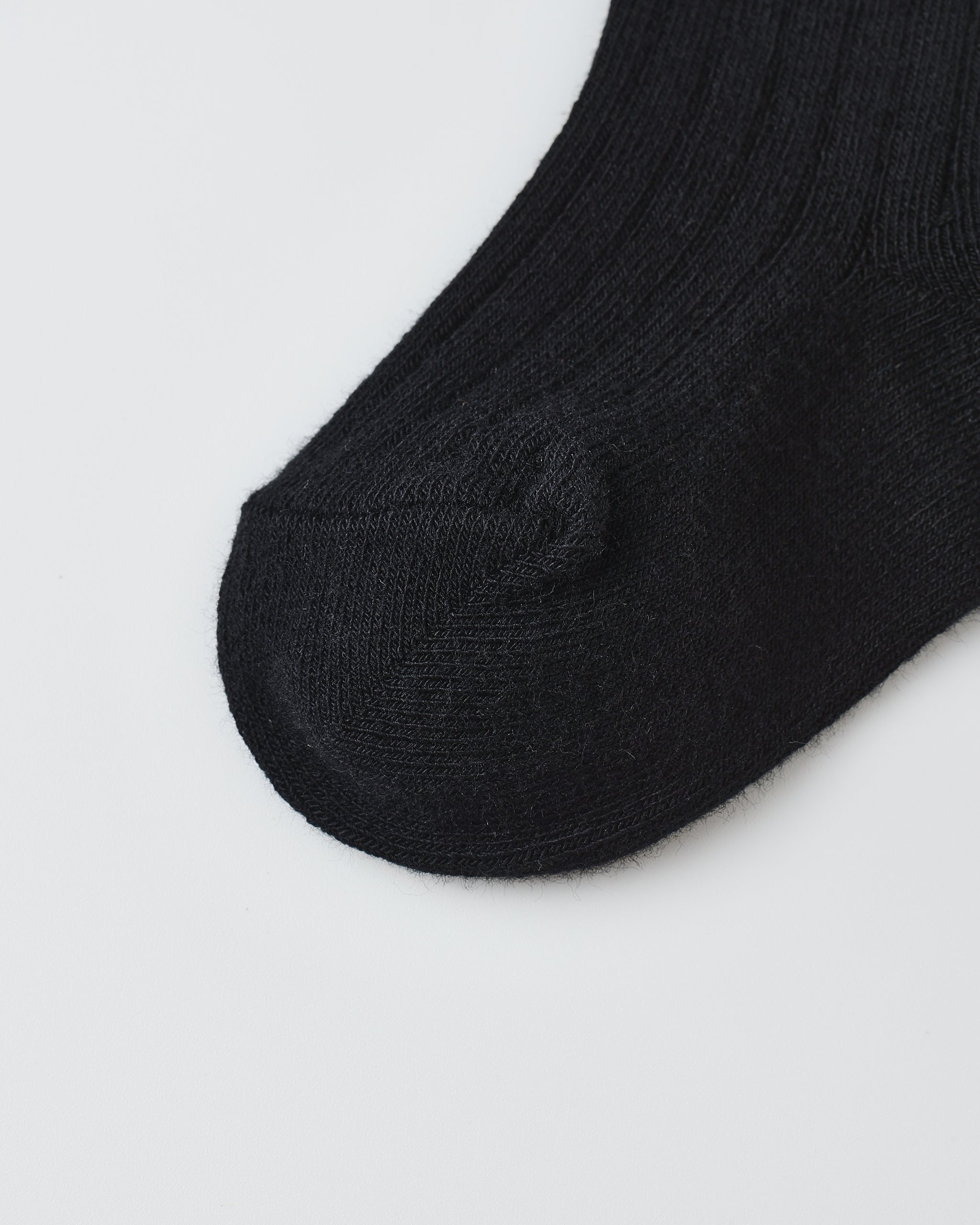 Chaussettes côtelées || Noir, style antique