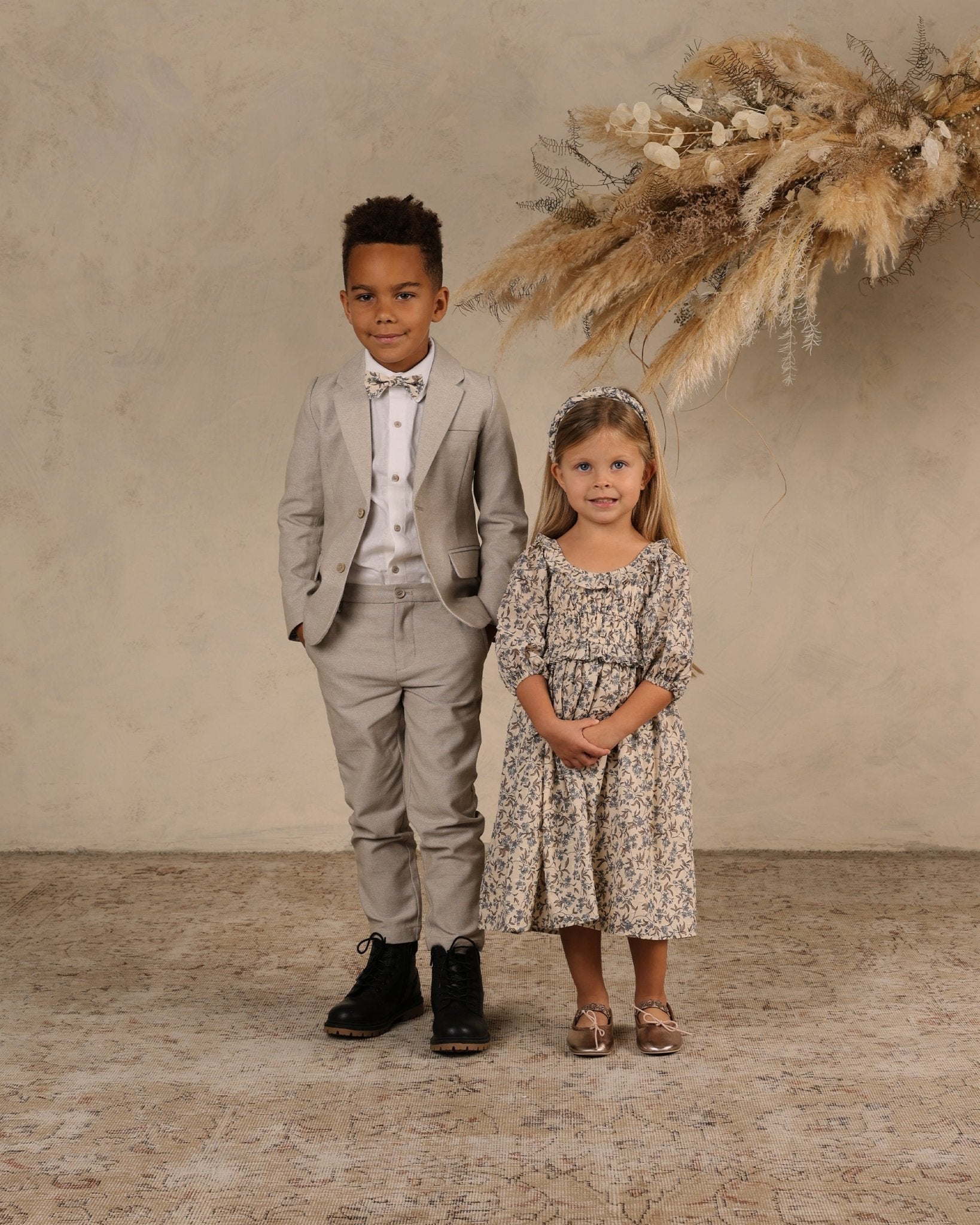 Bow Tie || Vintage Blue Floral - Rylee + Cru Canada