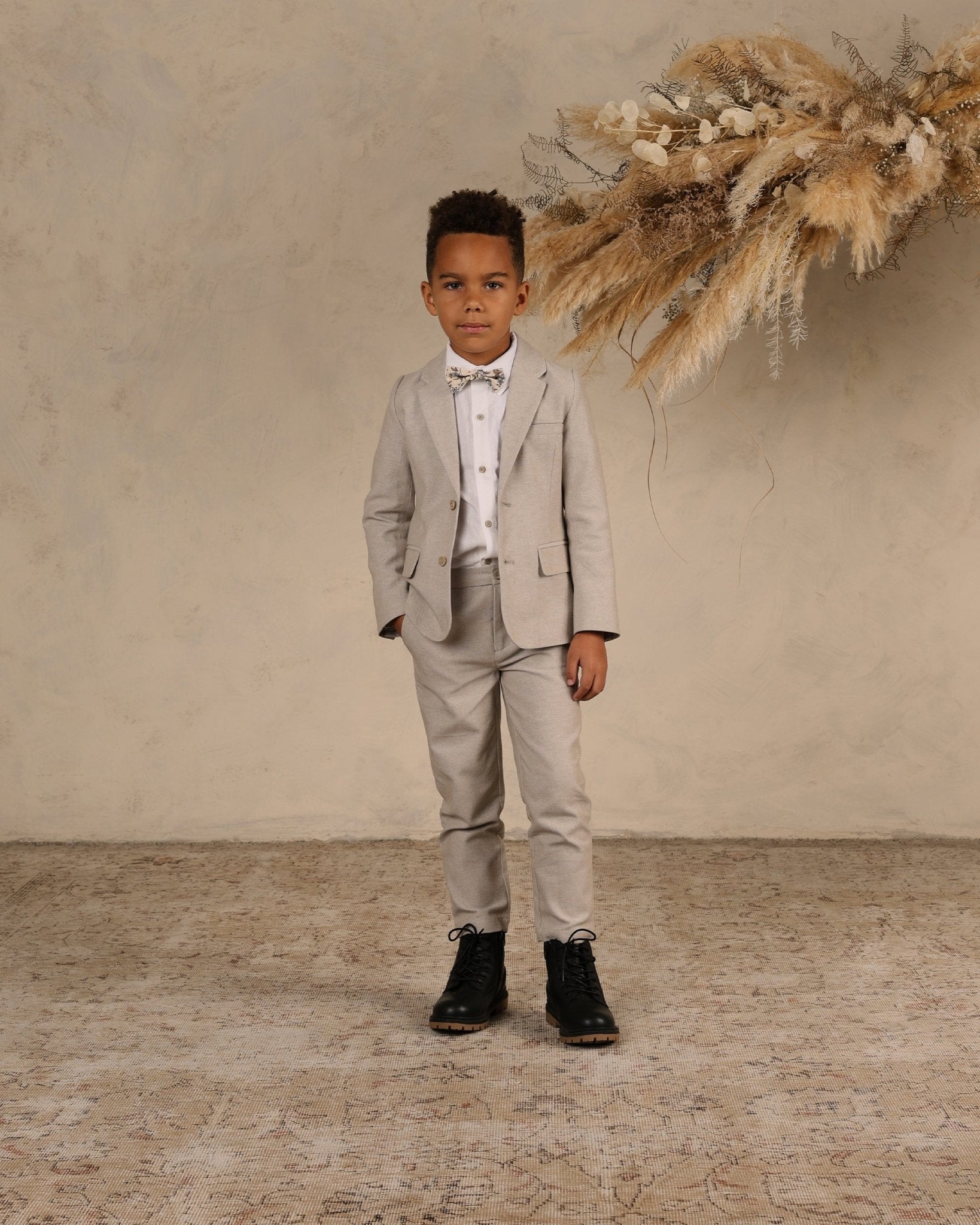 Bow Tie || Vintage Blue Floral - Rylee + Cru Canada