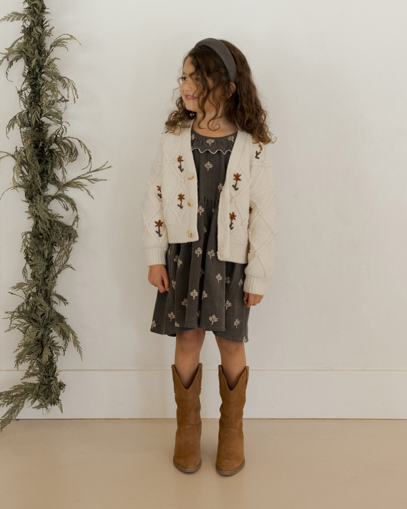 Boxy Cardigan || Winter Floral Embroidery - Rylee + Cru Canada