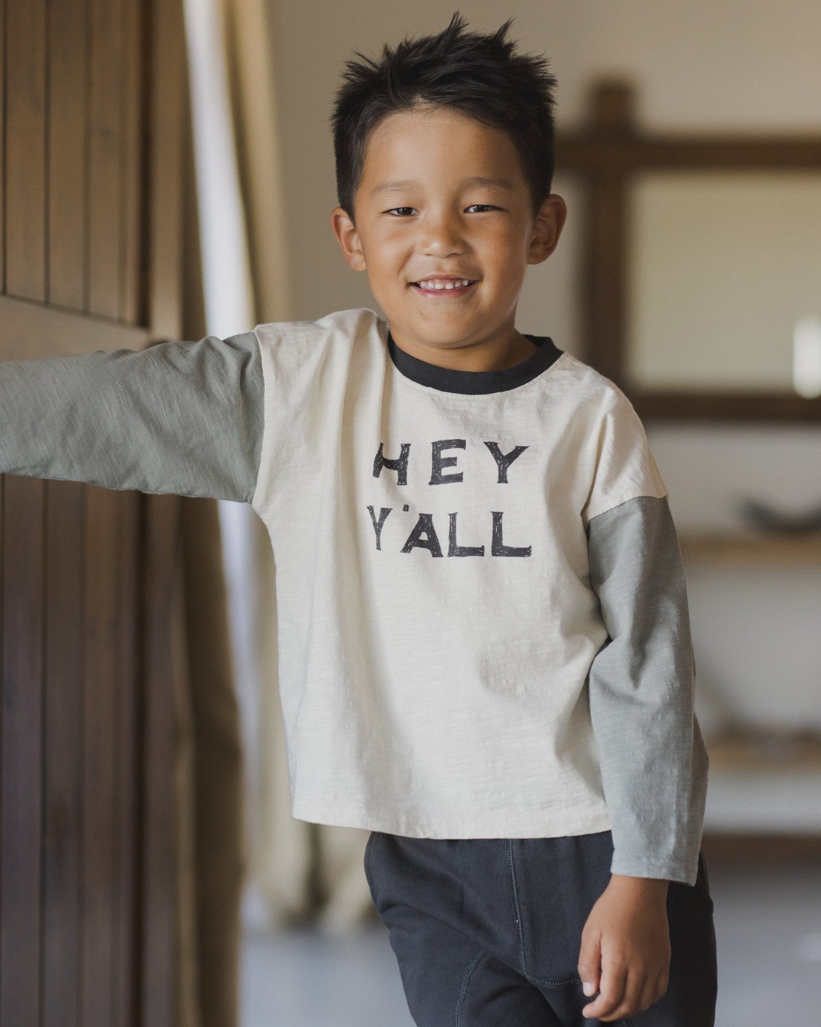 Camden Long Sleeve Tee || Hey Y'All - Rylee + Cru Canada