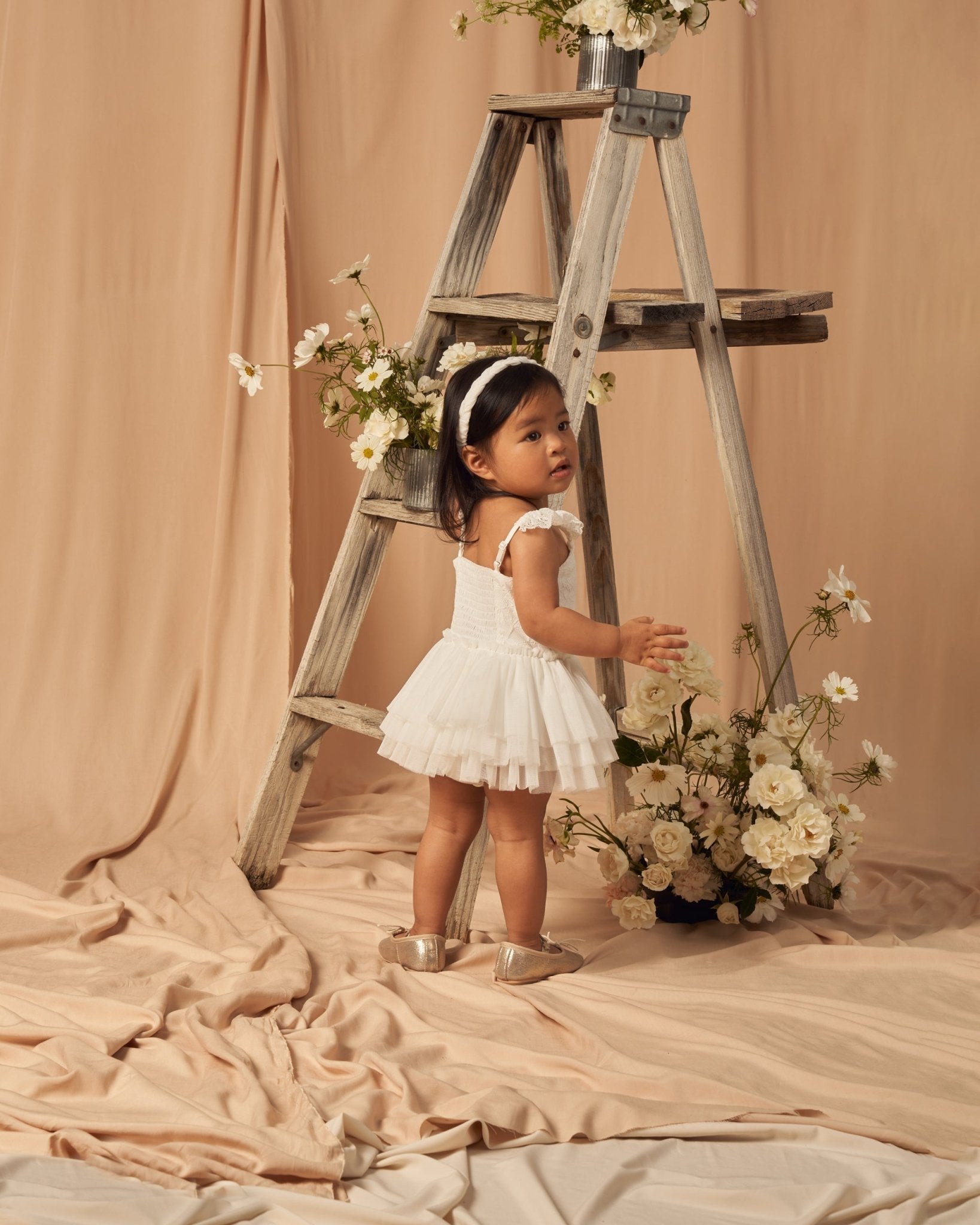 Camilla Tutu || White - Rylee + Cru Canada