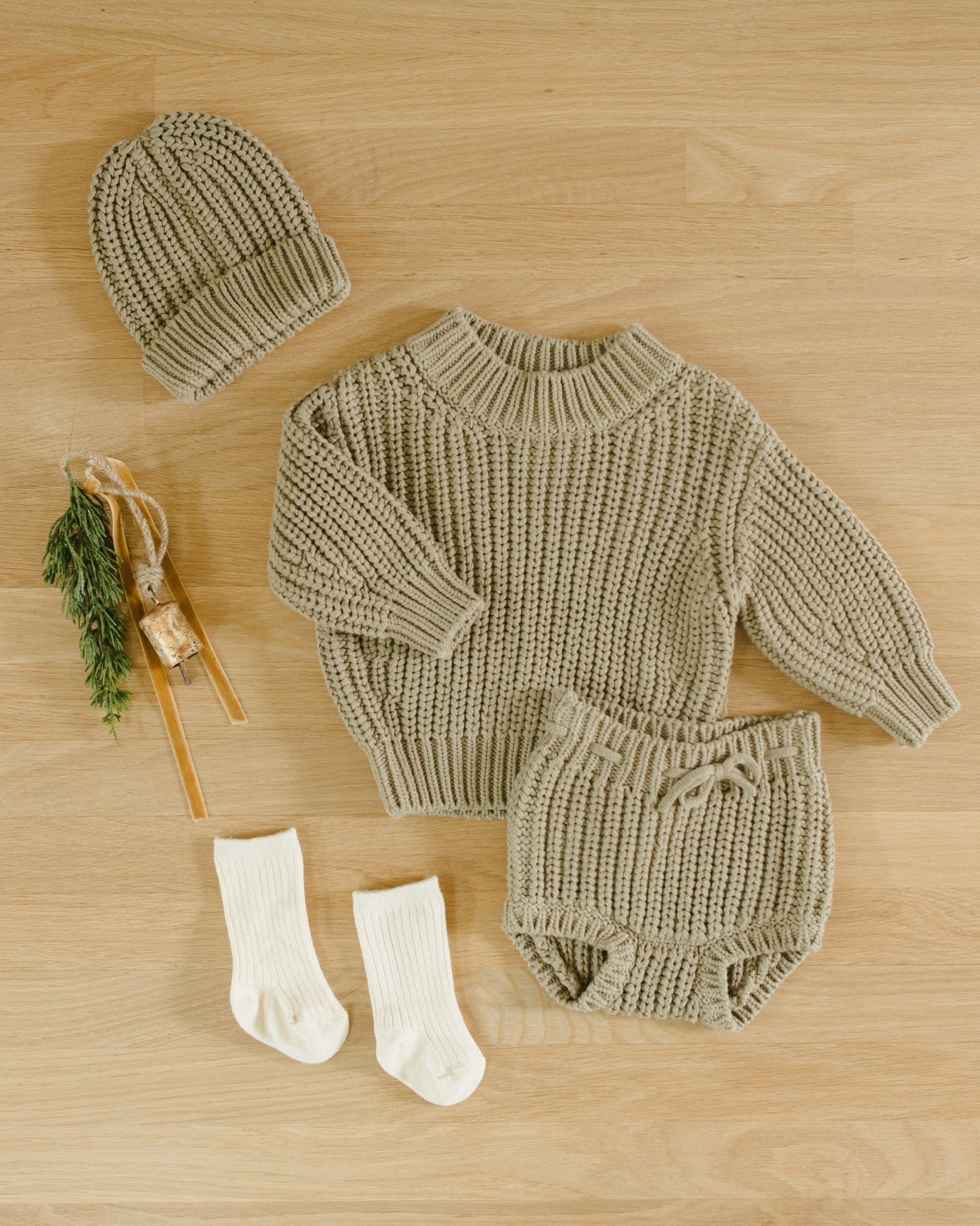 Chunky Knit Beanie || Olive - Rylee + Cru Canada