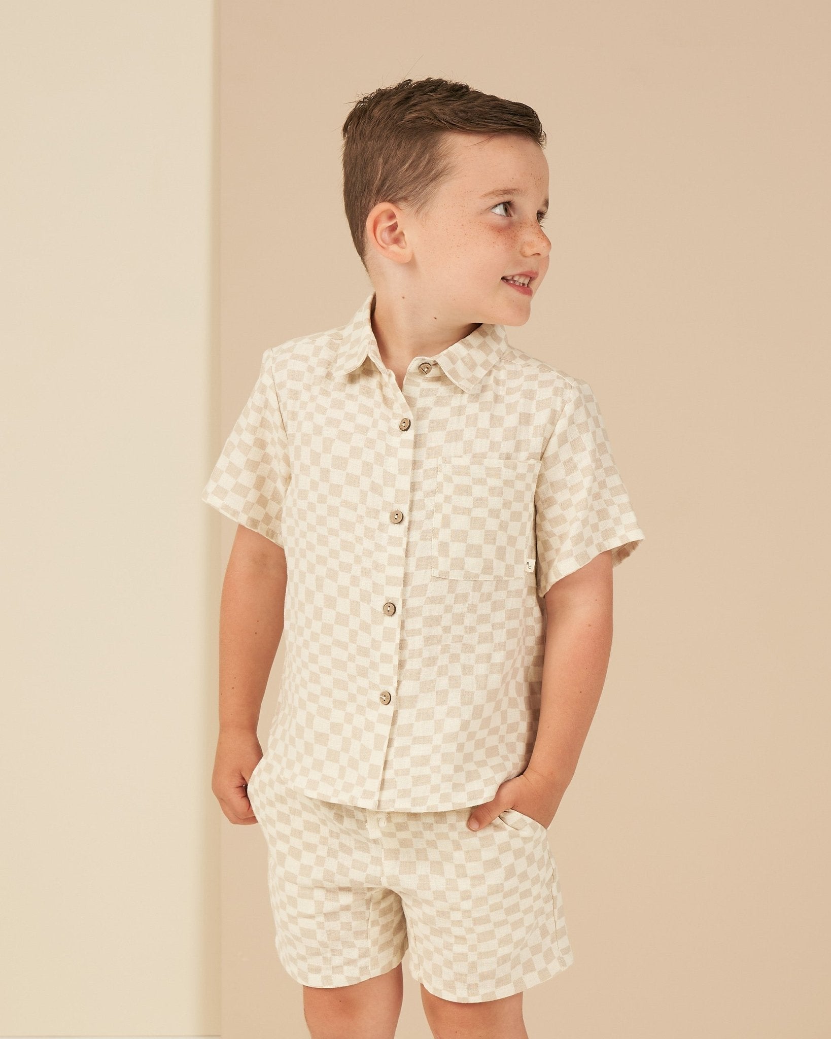 Collared Short Sleeve Shirt || Dove Check - Rylee + Cru Canada