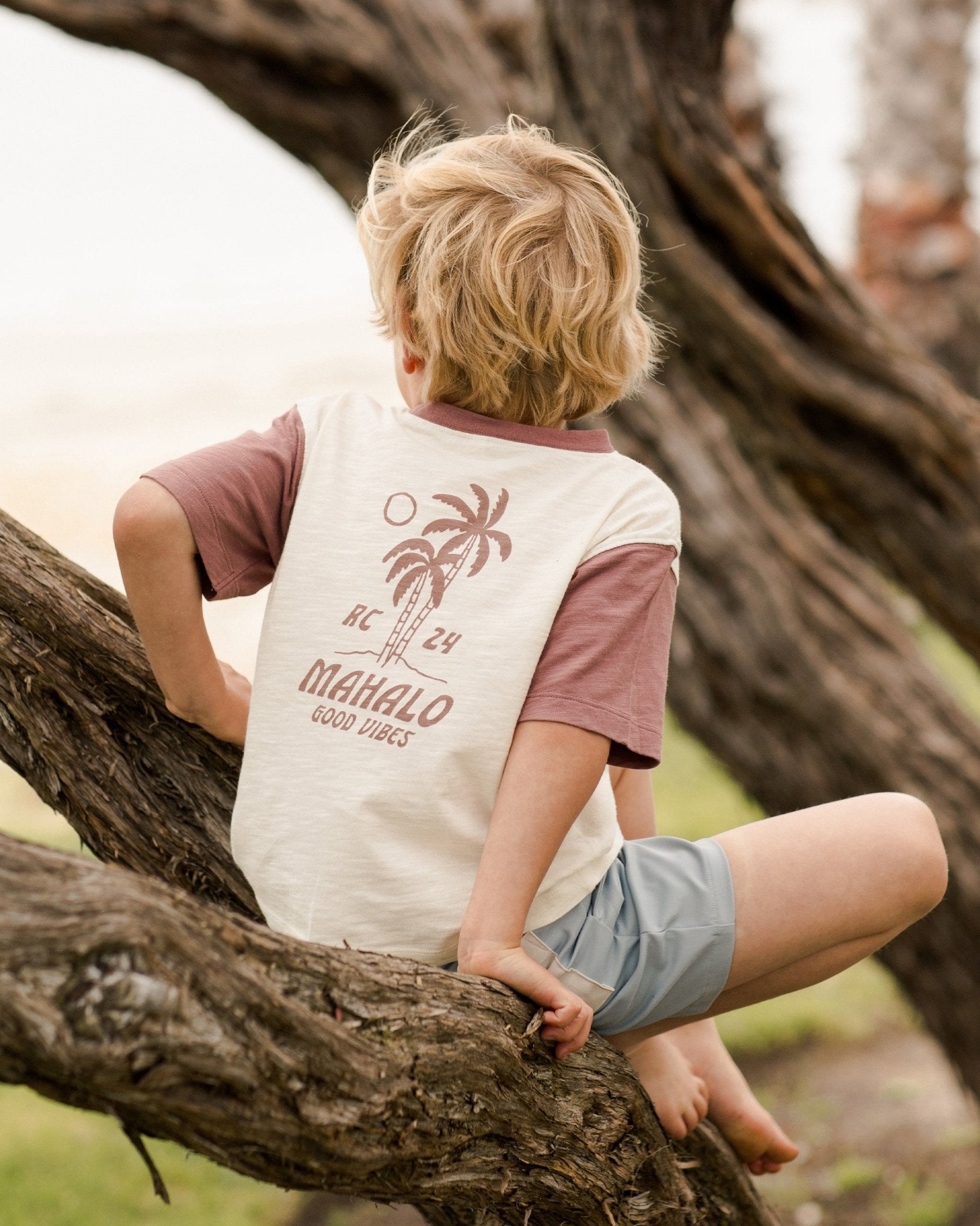 Contrast Short Sleeve Tee || Mahalo - Rylee + Cru Canada