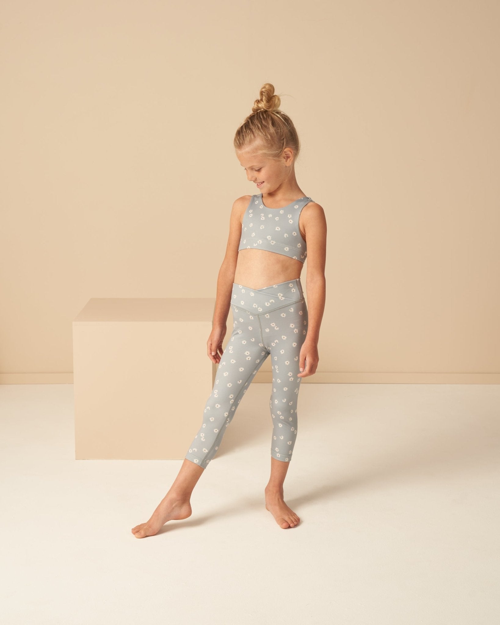 Criss Cross Legging || Blue Daisy - Rylee + Cru Canada