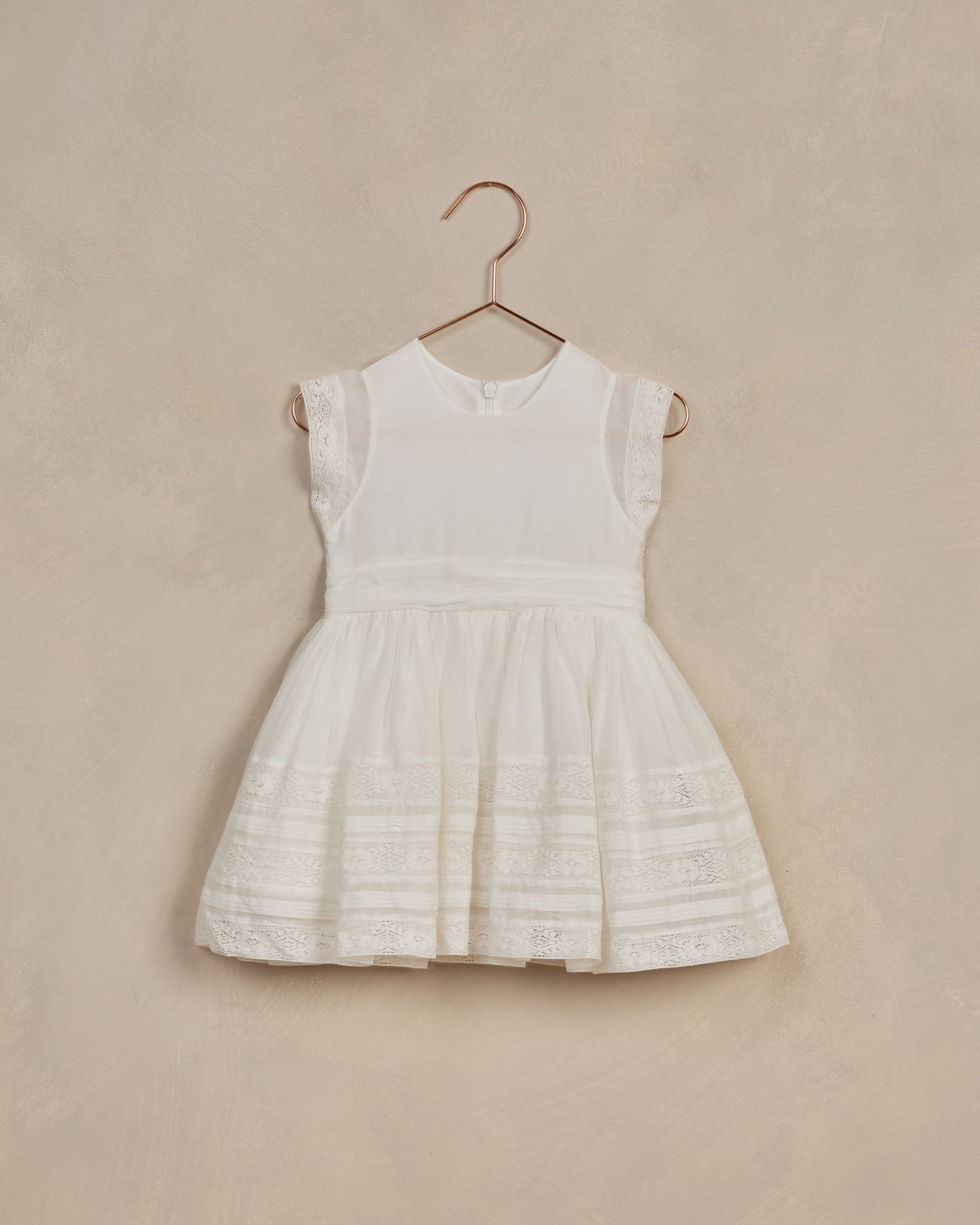 Dahlia Dress || White - Rylee + Cru Canada