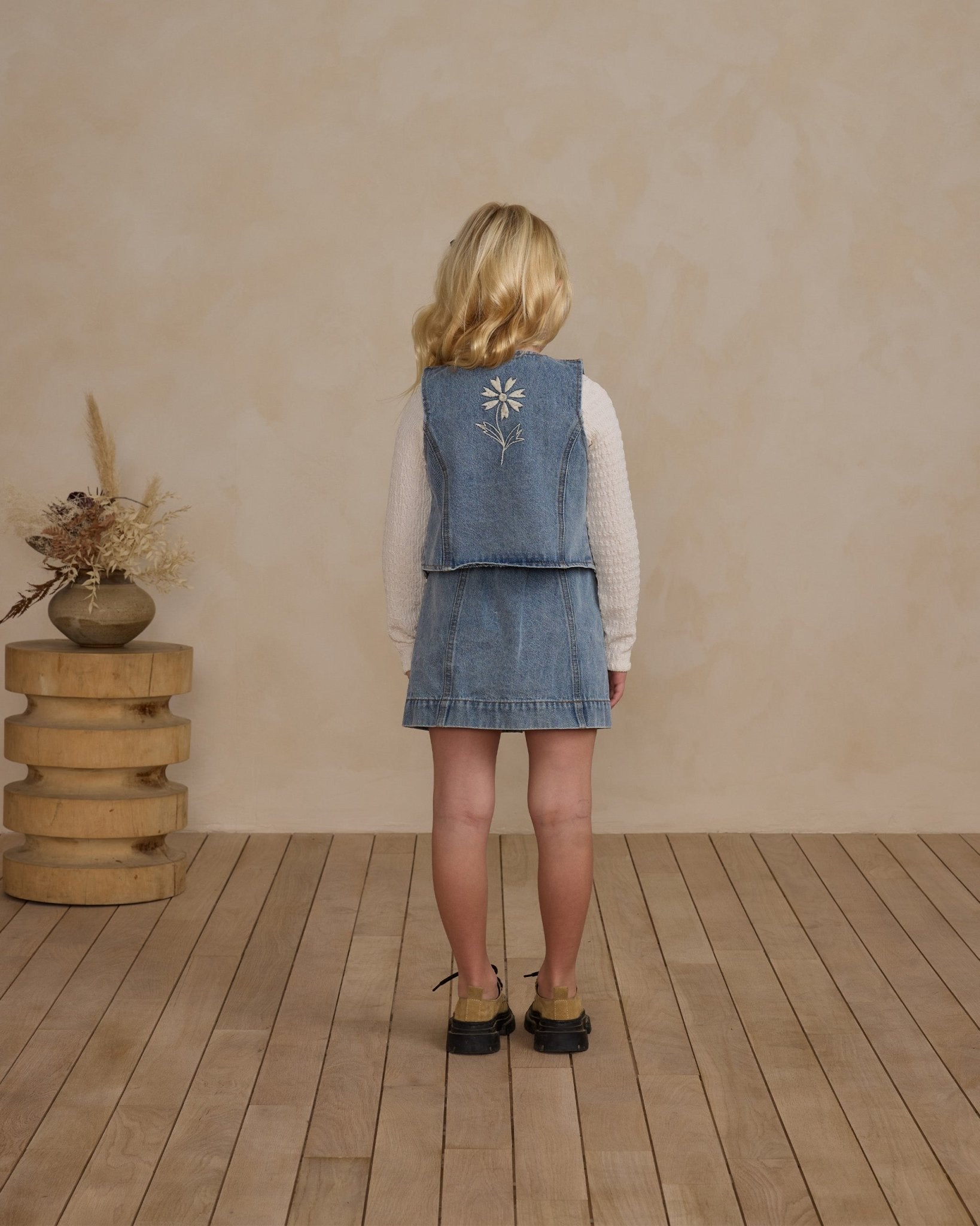 Denim Vest || Light Washed Denim - Rylee + Cru Canada