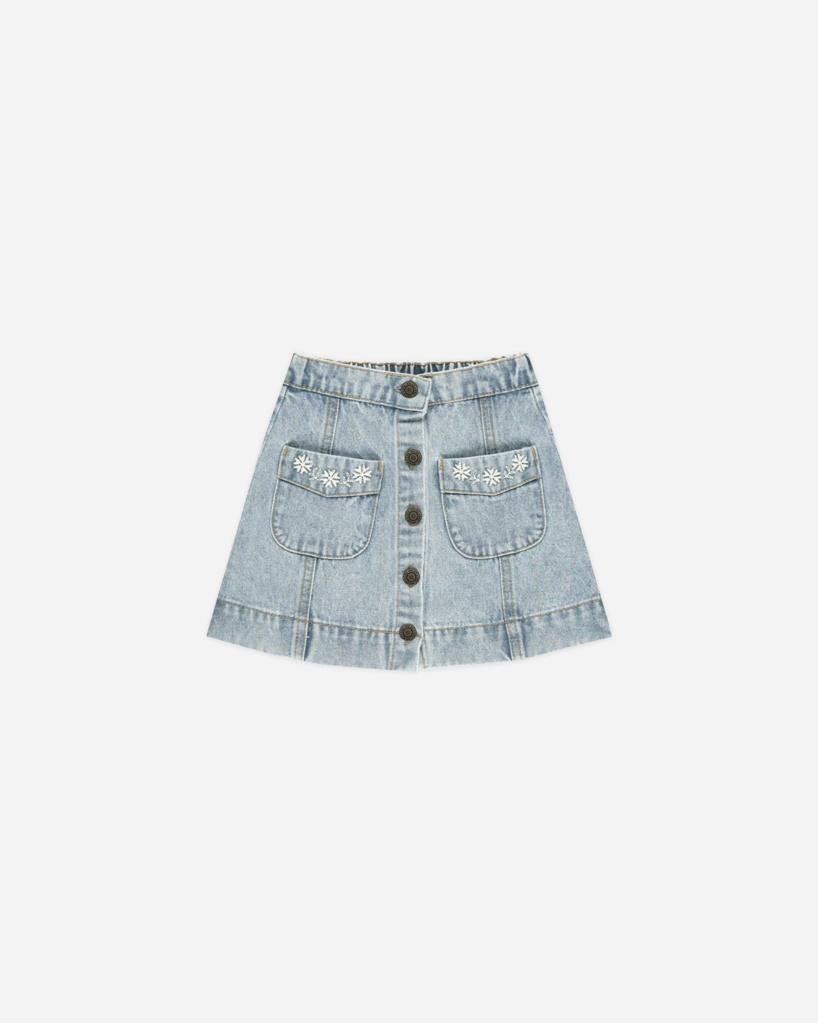 Denver Mini Skirt || Light Washed Denim - Rylee + Cru Canada