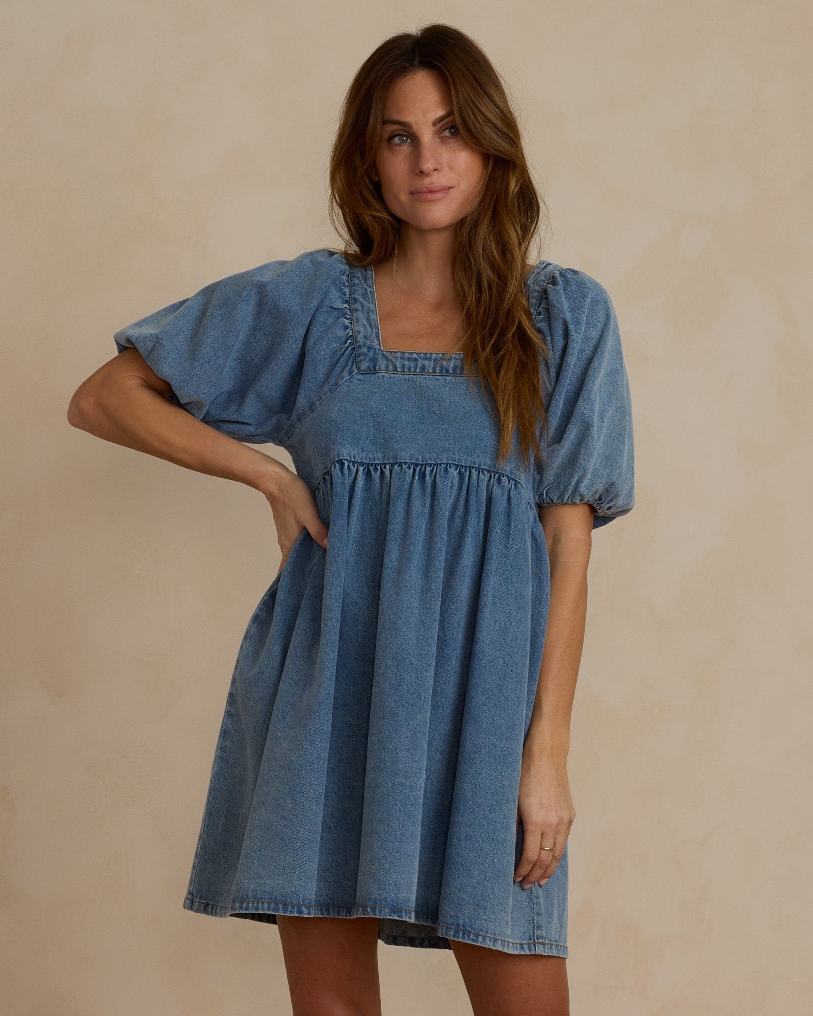 Gretta Babydoll Dress | Light Washed Denim - Rylee + Cru Canada