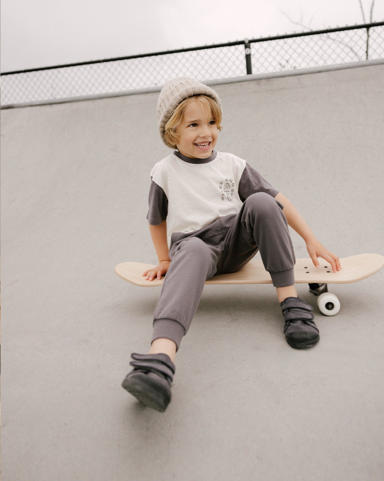 James Pant || Slate - Rylee + Cru Canada