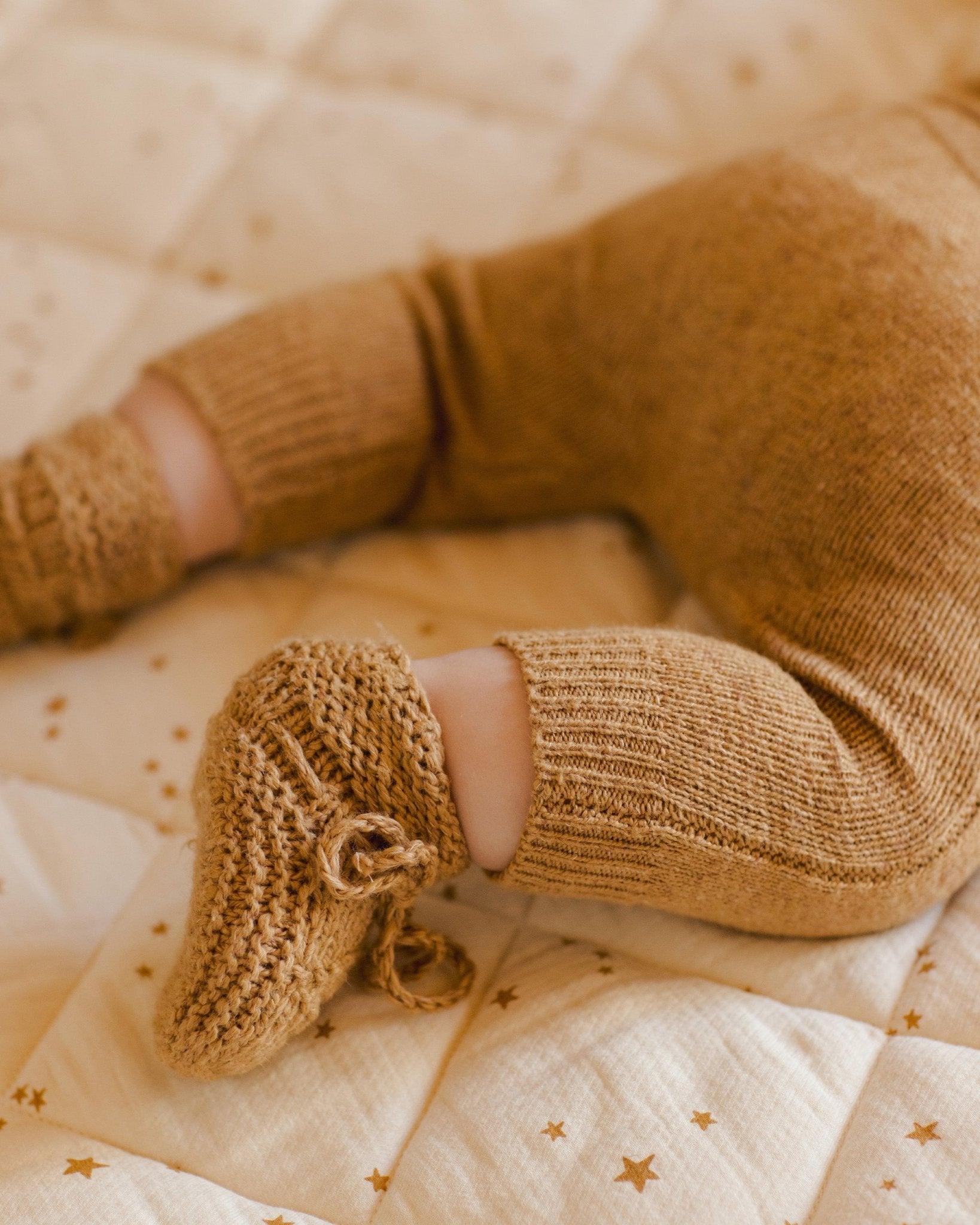 Knit Booties || Speckled Golden - Rylee + Cru Canada