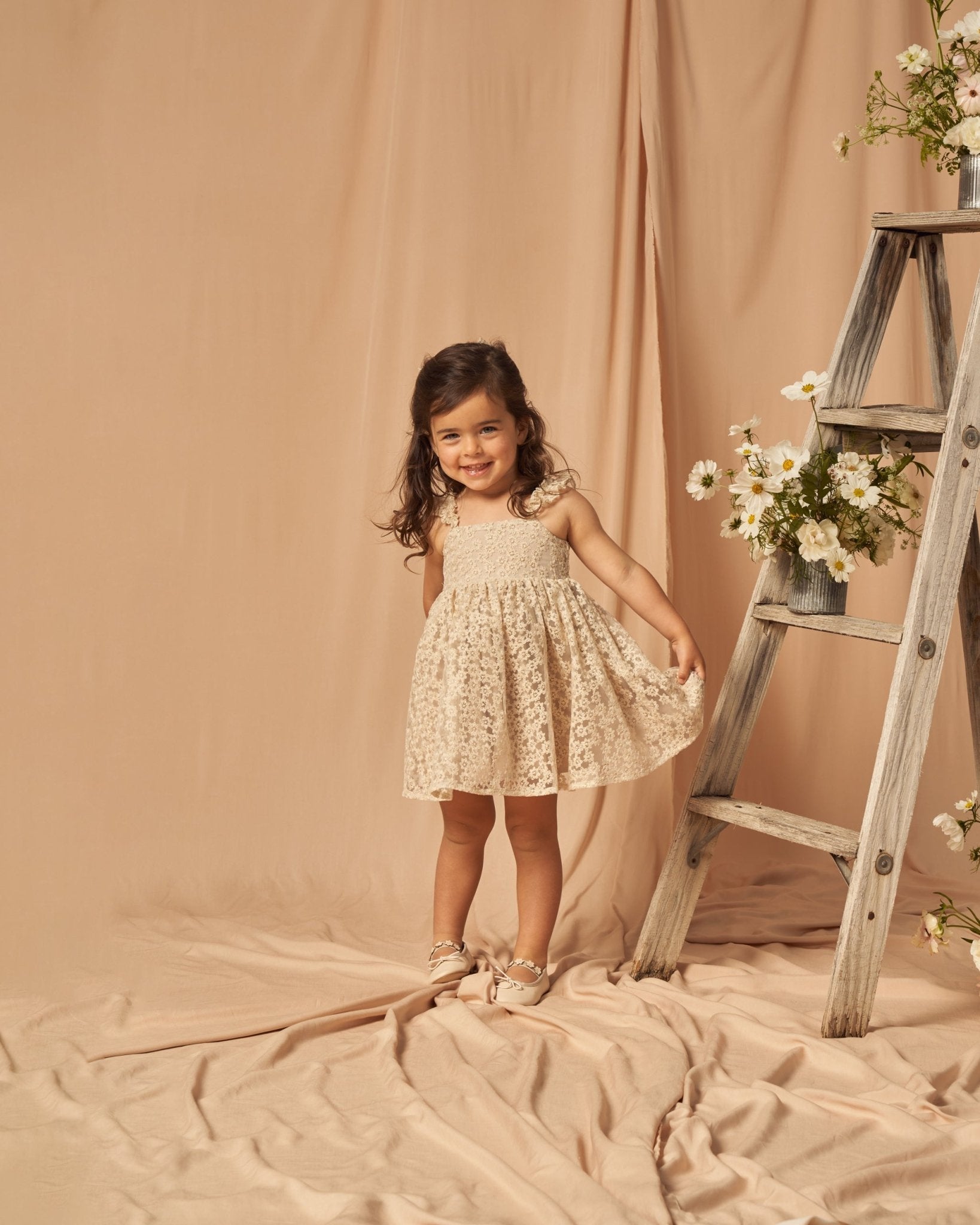 Mara Dress || Champagne Daisy - Rylee + Cru Canada