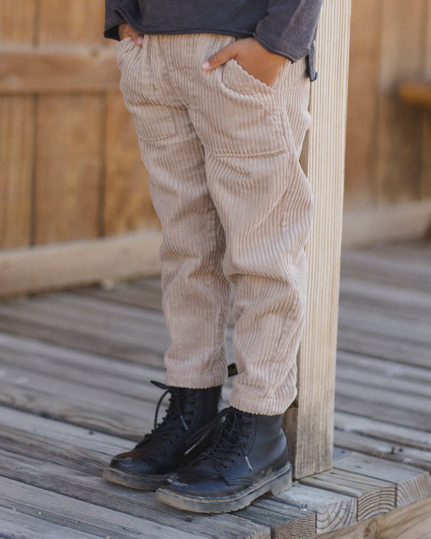 Oliver Pant || Sand - Rylee + Cru Canada