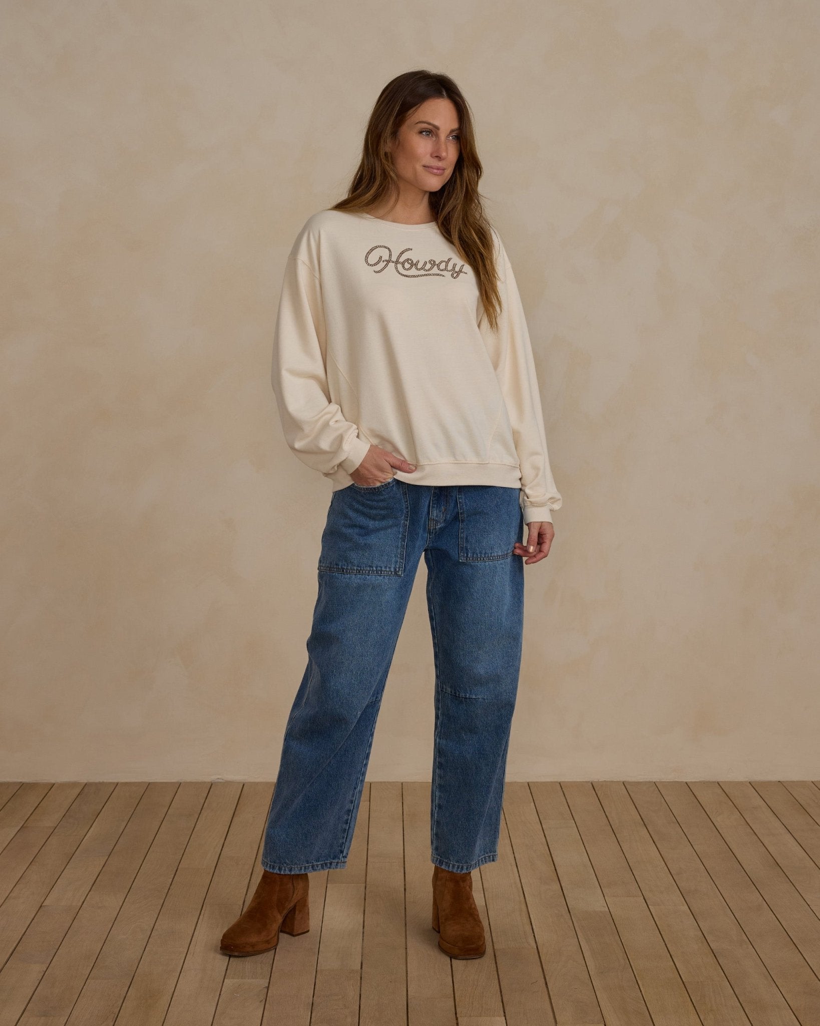 Oversized Sweatshirt | Howdy - Rylee + Cru Canada