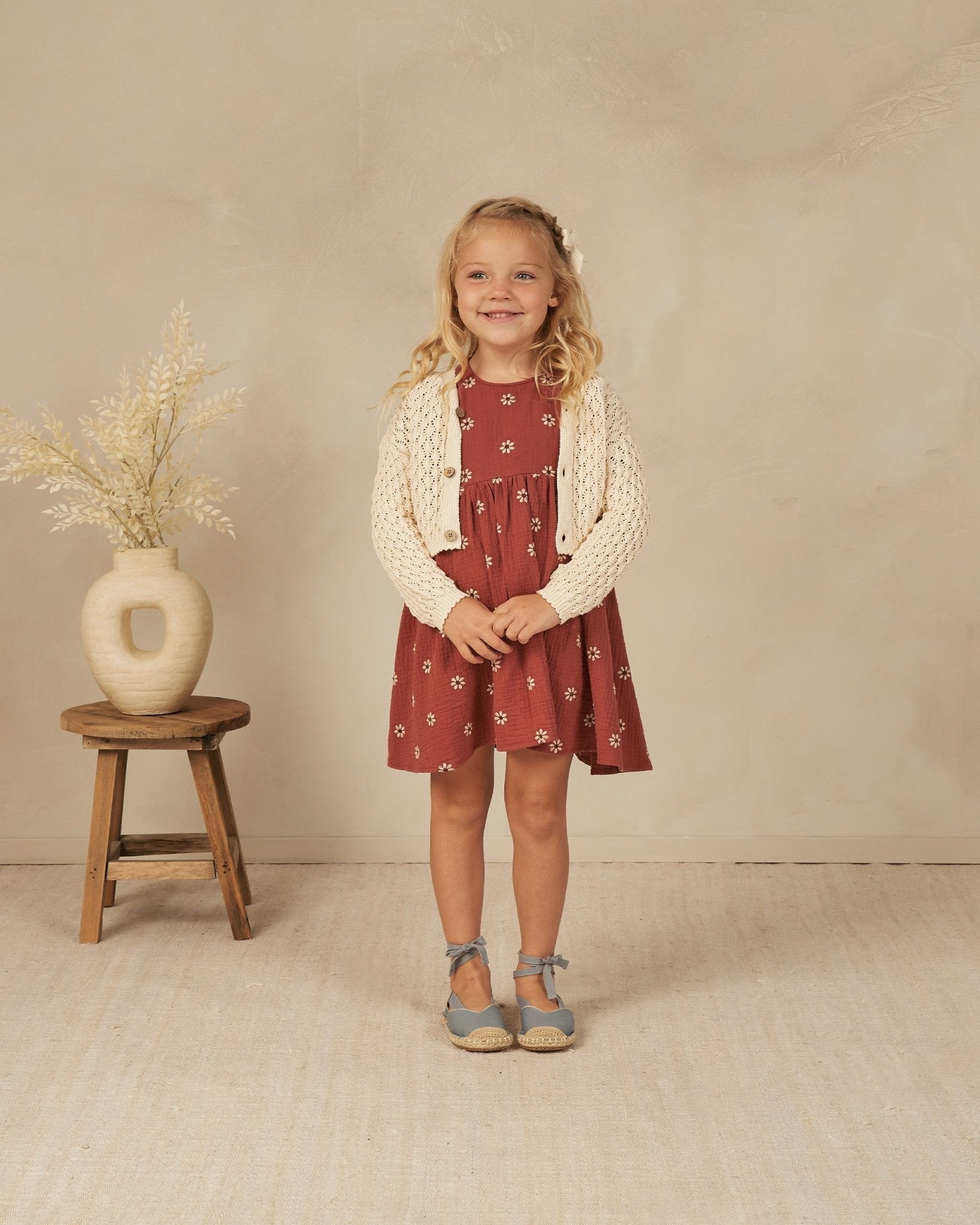 Phoebe Dress || Embroidered Daisy - Rylee + Cru Canada