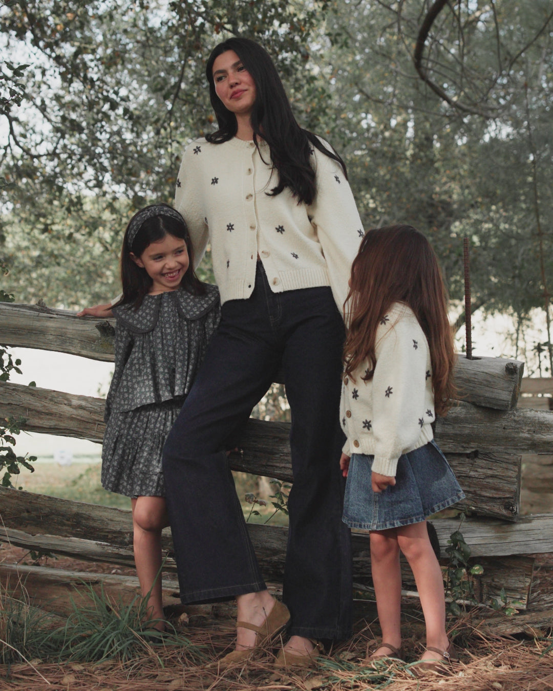 Tulip Cardigan Midnight Daisies
