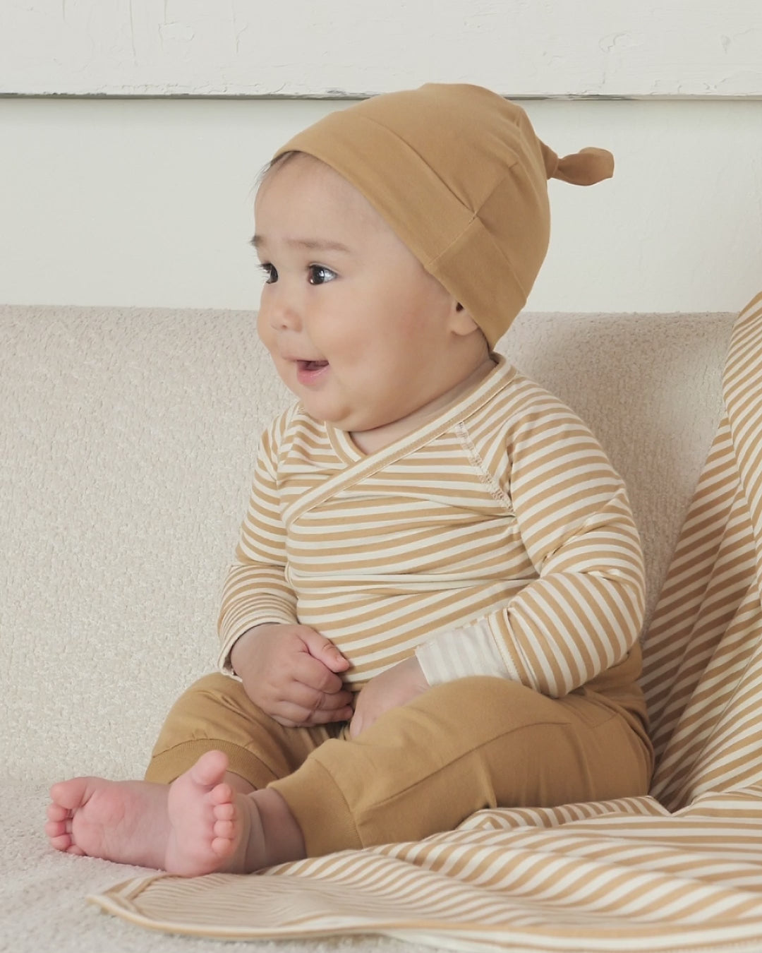 Baby Swaddle || Fleur