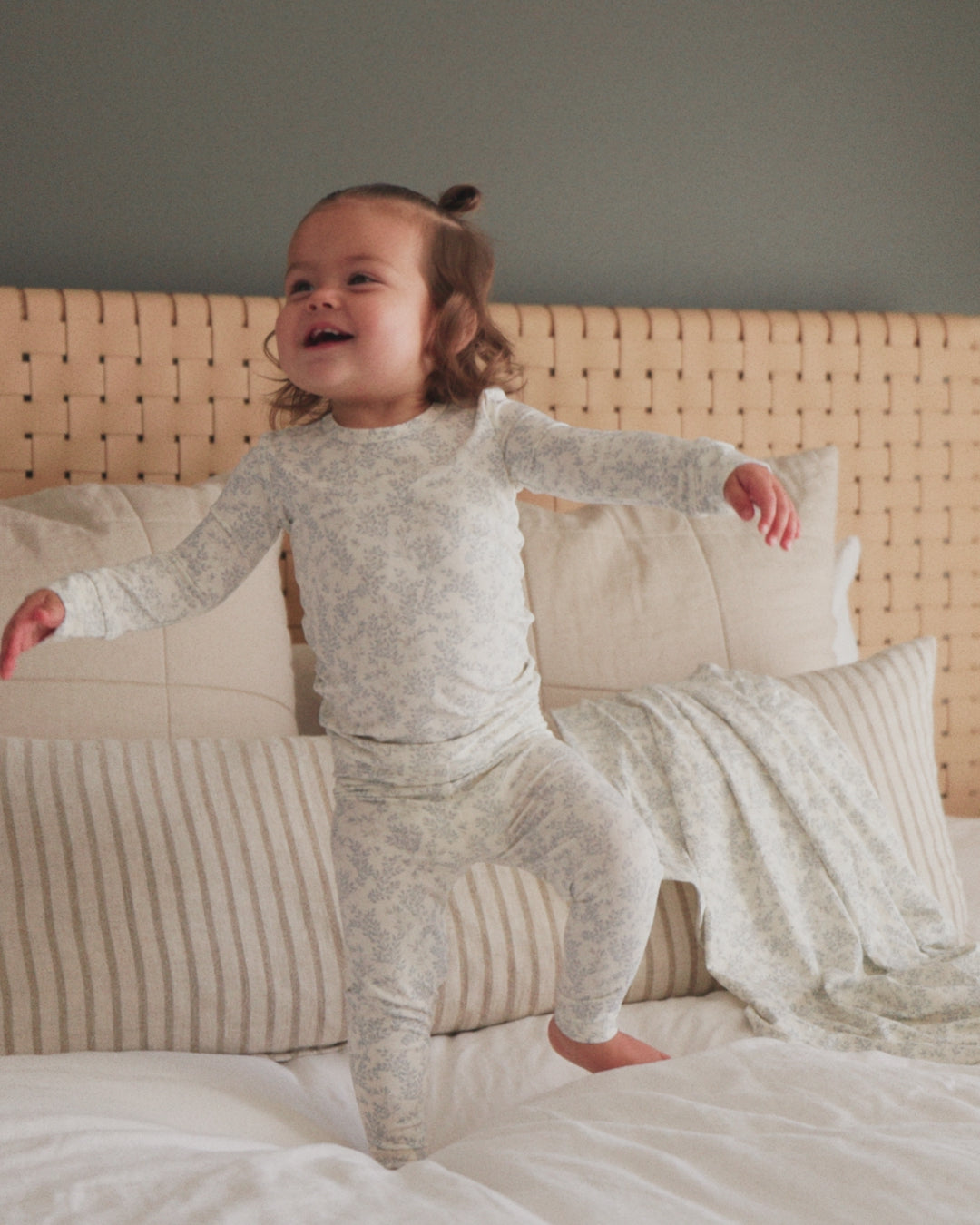 Bamboo Swaddle Cloud Floral