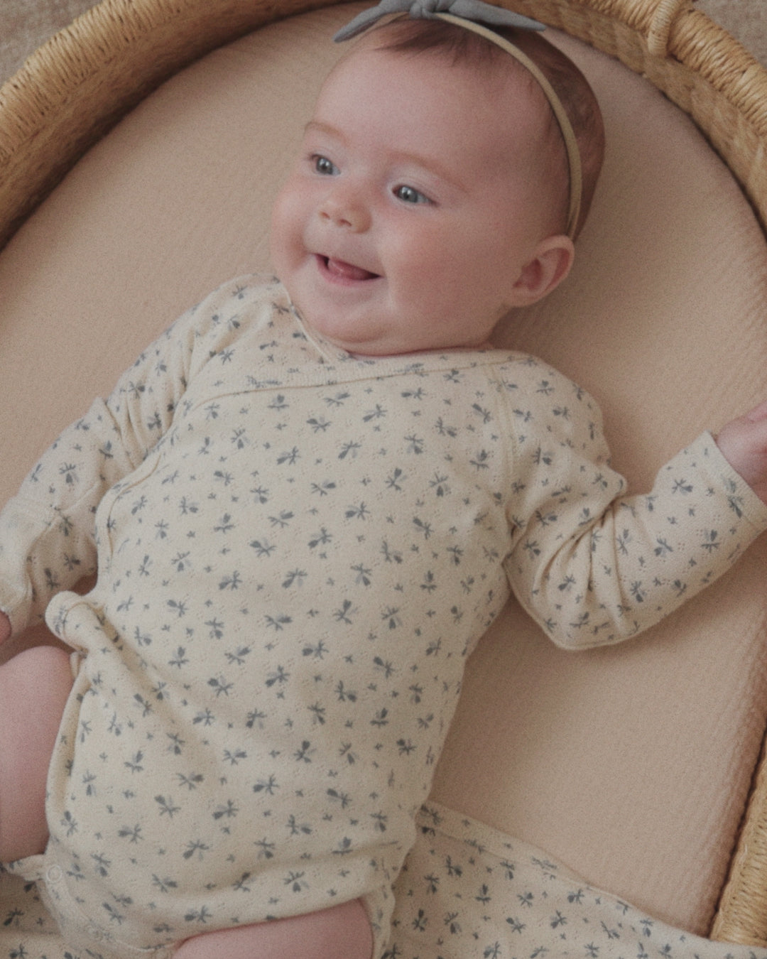 Body à boutons-pression latéraux bleu à petites fleurs