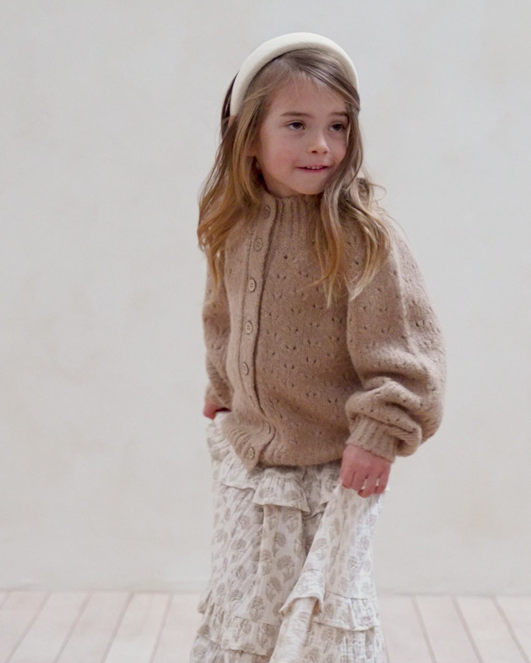 Tulip Cardigan || Sand