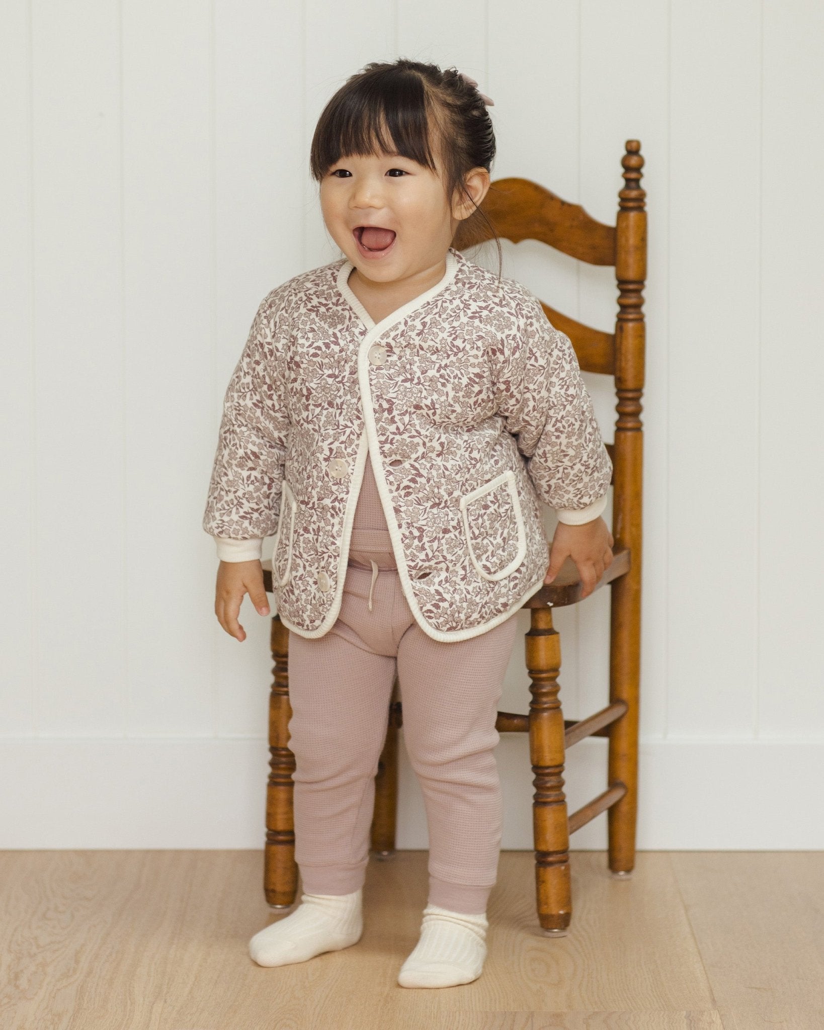 Quilted V - Neck Button Jacket || Mauve Ditsy - Rylee + Cru Canada