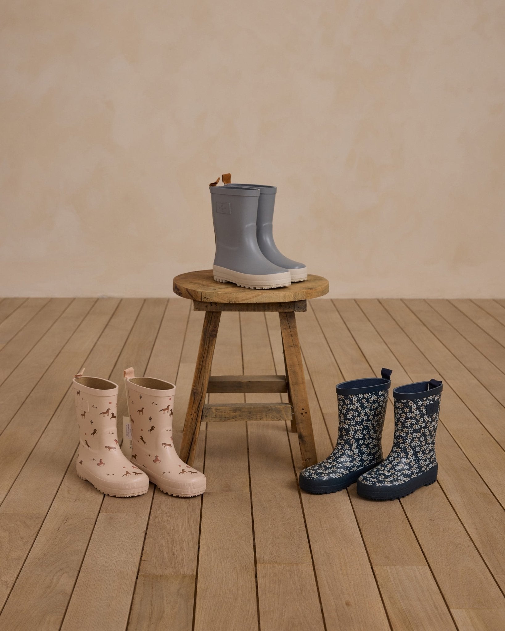 Rainboot || Blue Floral - Rylee + Cru Canada