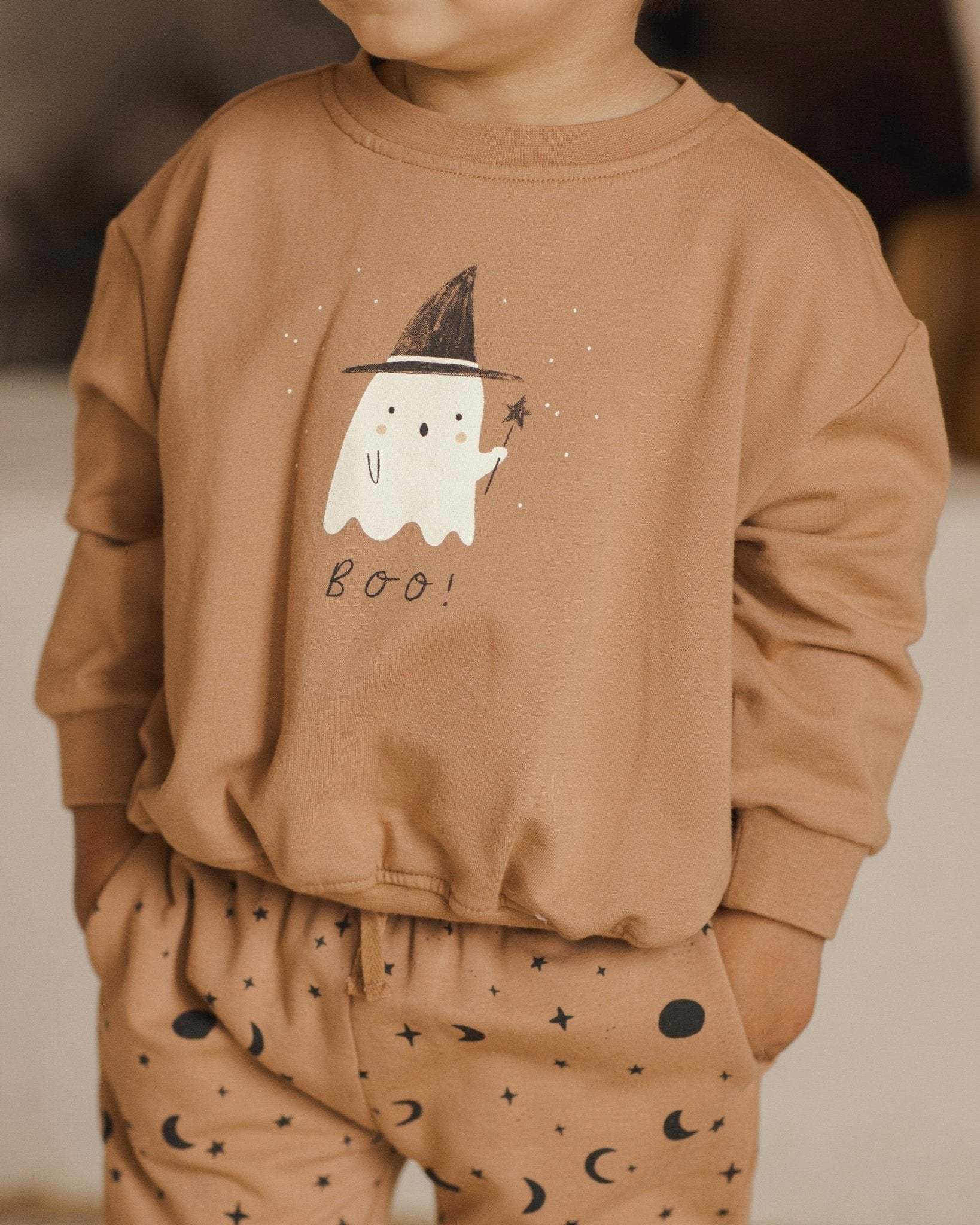 Relaxed Fleece Sweatshirt || Boo - Rylee + Cru Canada