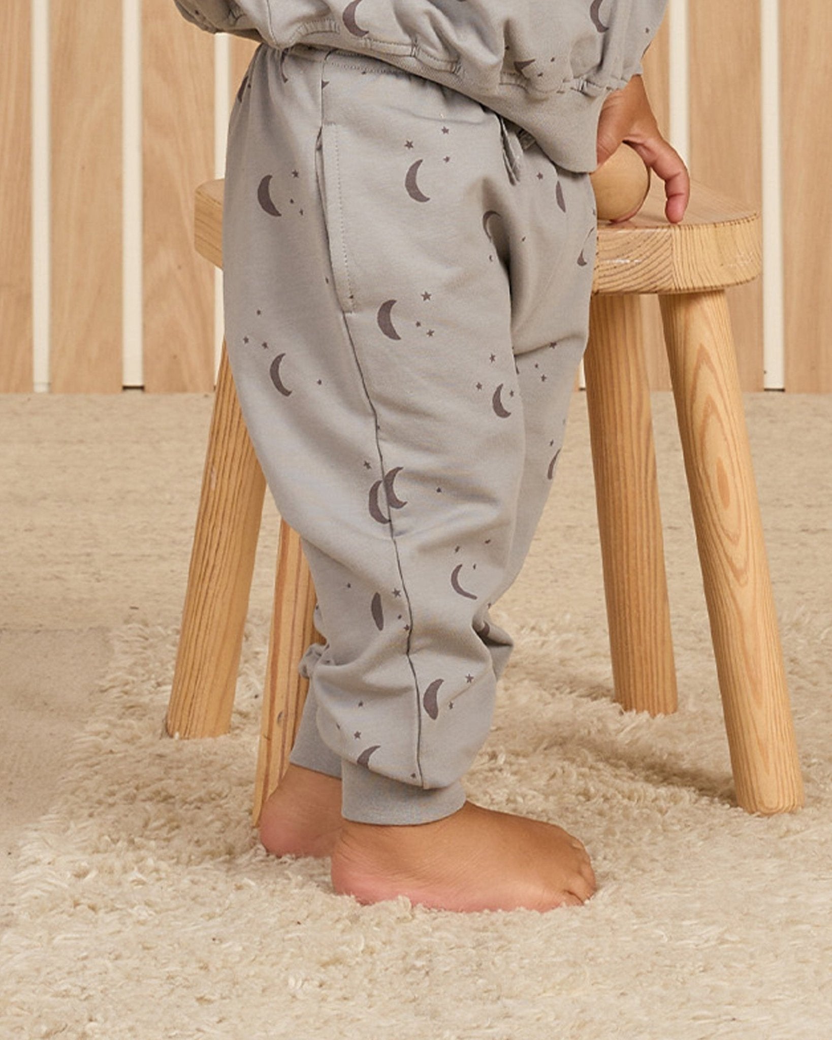 Relaxed Sweatpant || Moons - Rylee + Cru Canada