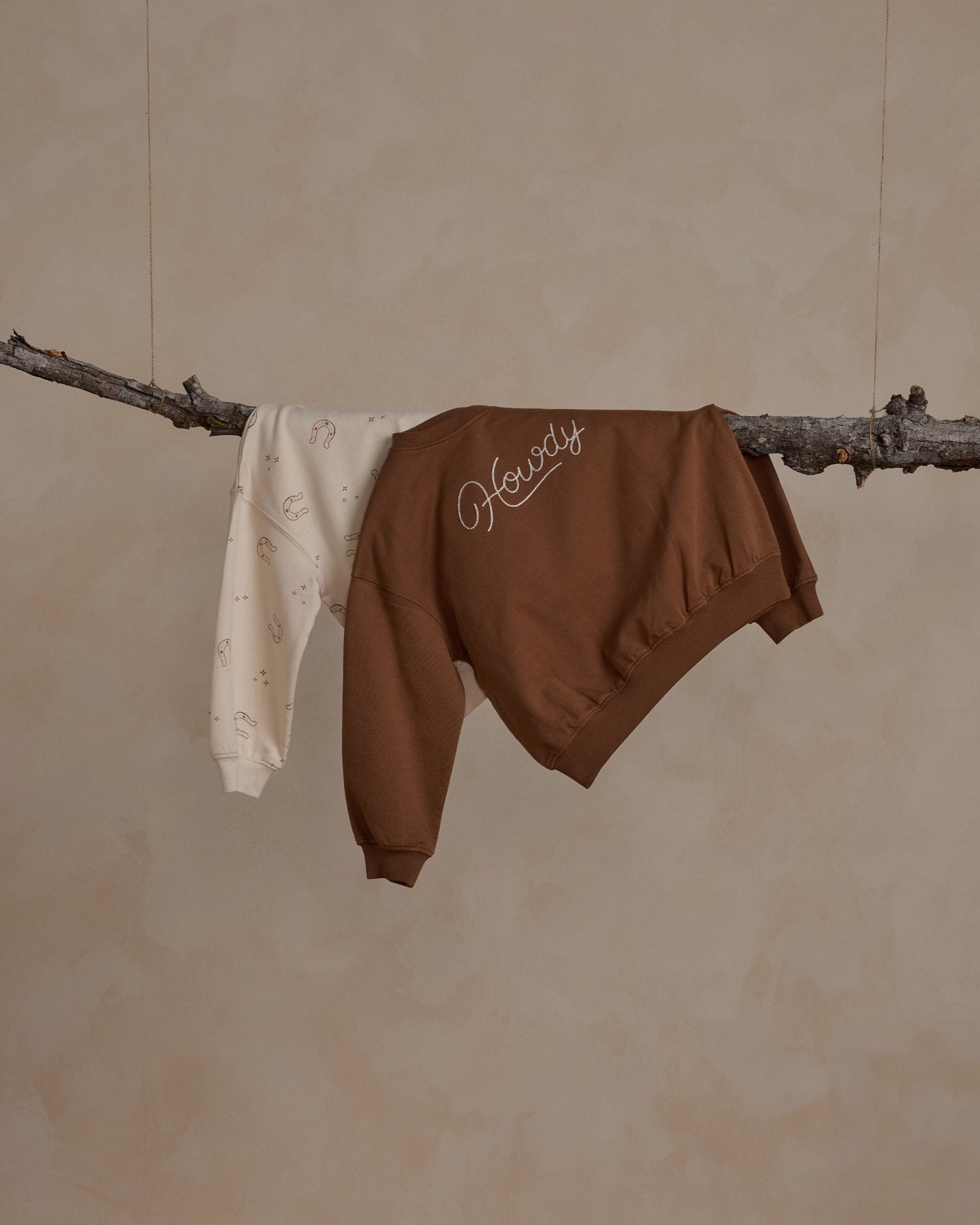 Relaxed Sweatshirt || Horseshoes - Rylee + Cru Canada