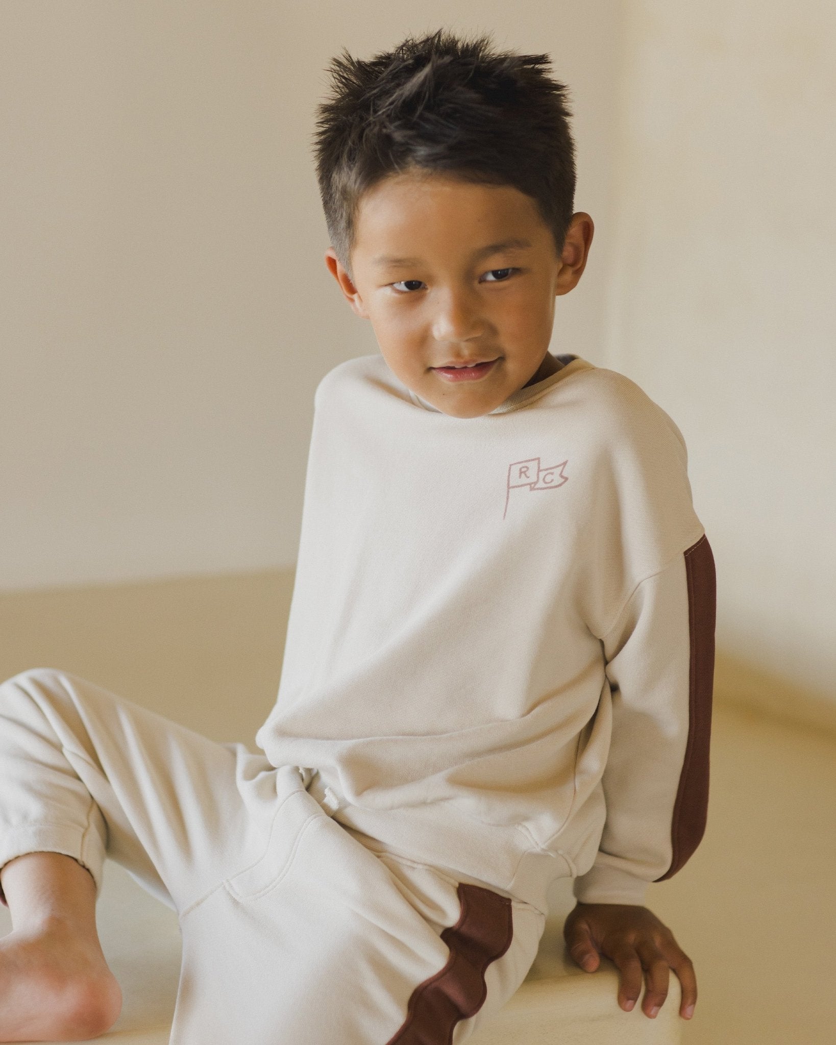 Relaxed Sweatshirt || Stone - Rylee + Cru Canada