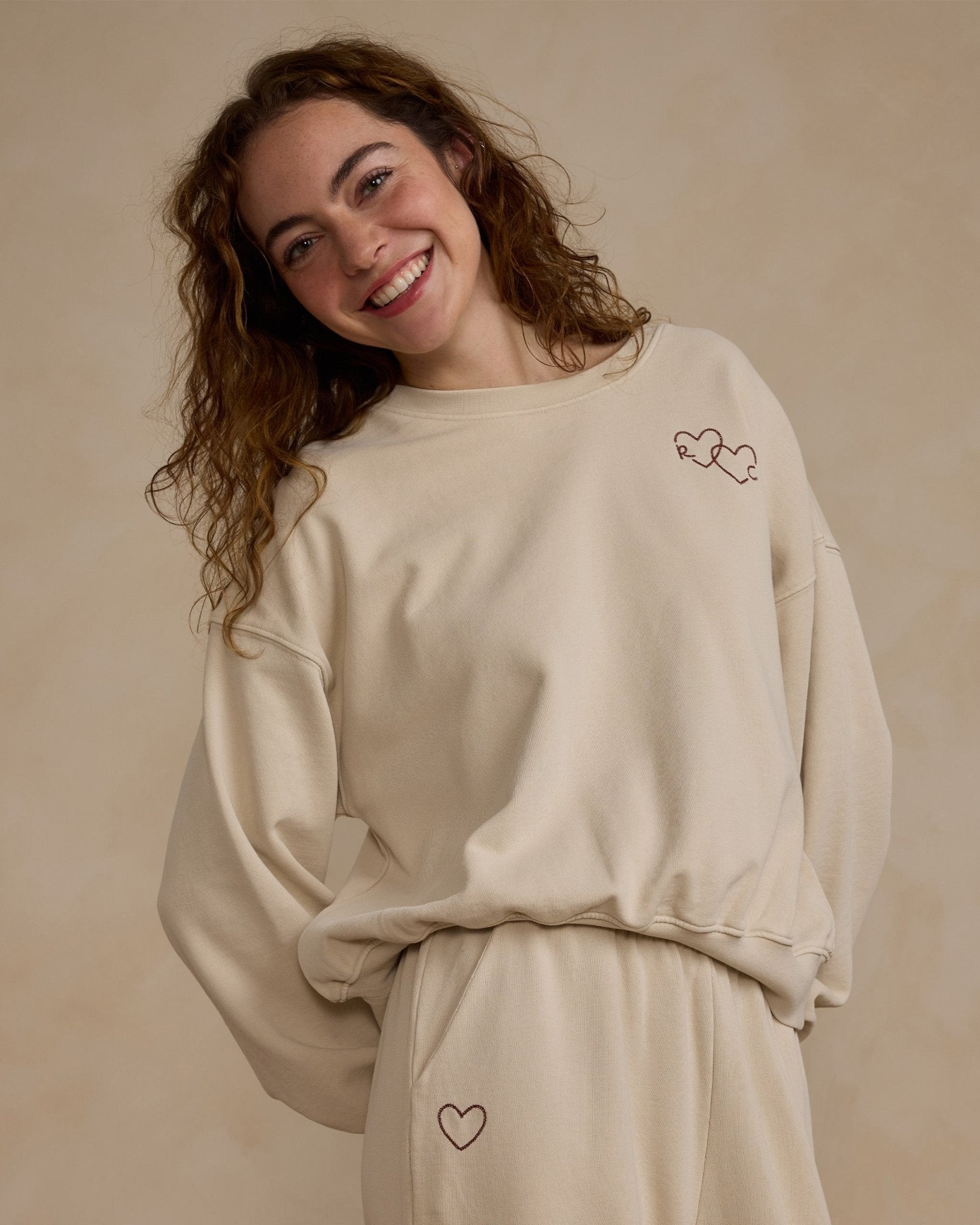 Relaxed Sweatshirt | Stone - Rylee + Cru Canada