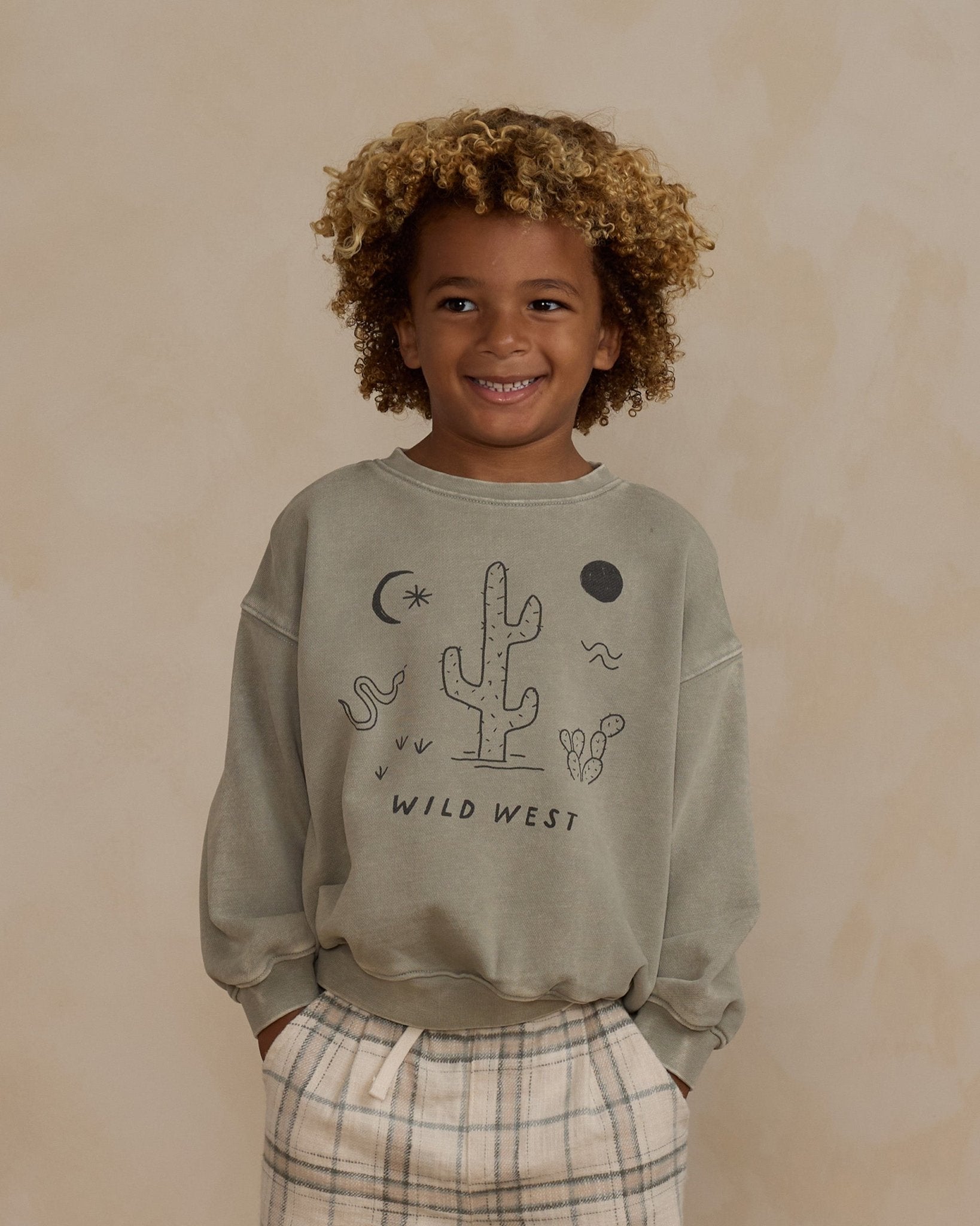 Relaxed Sweatshirt || Wild West - Rylee + Cru Canada