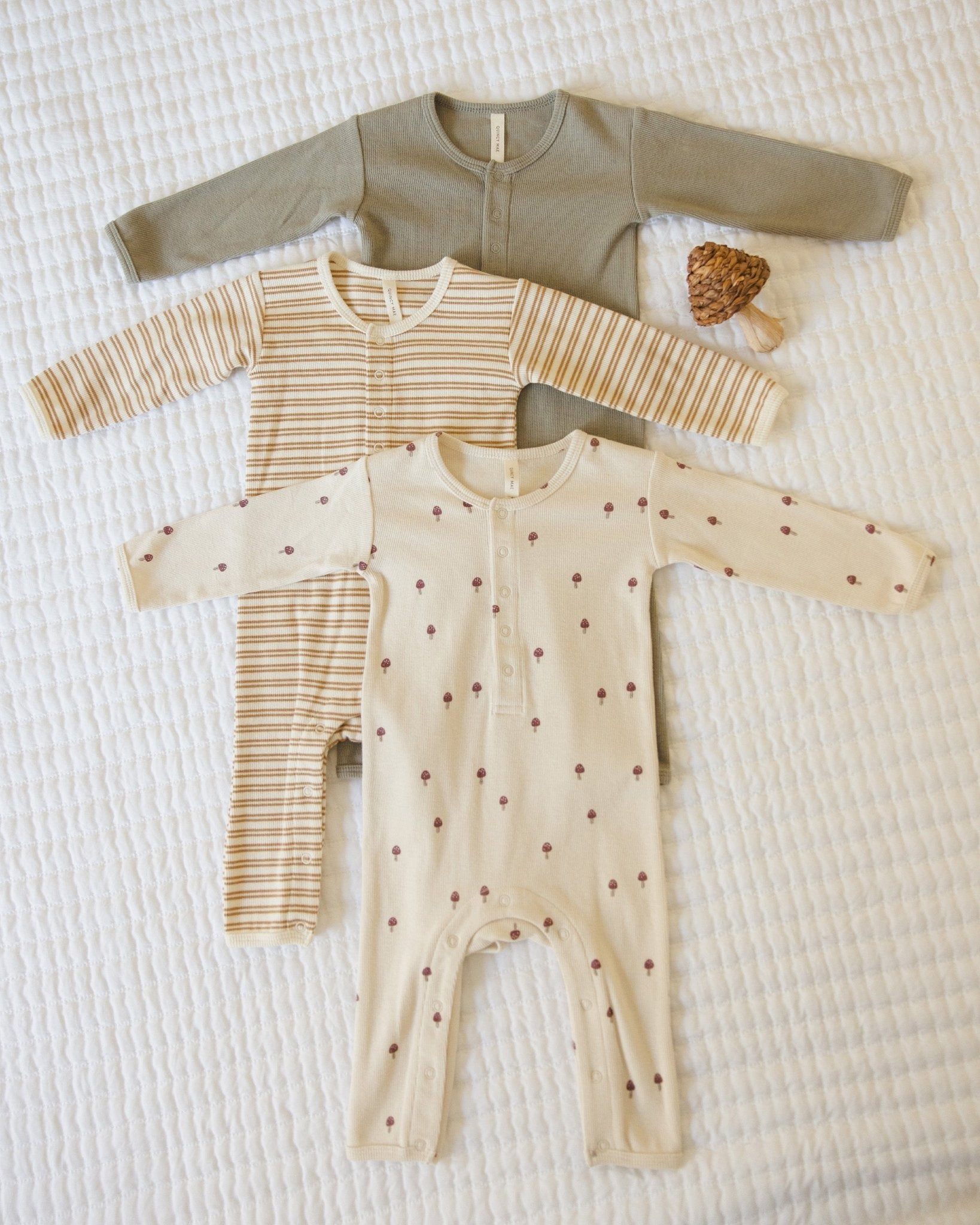 Ribbed Baby Jumpsuit || Basil - Rylee + Cru Canada