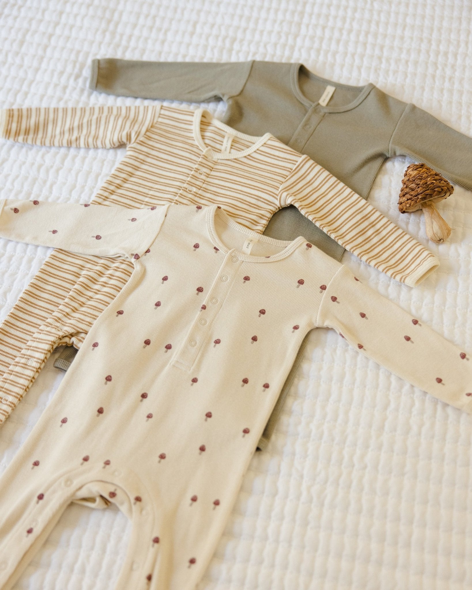 Ribbed Baby Jumpsuit || Mushrooms - Rylee + Cru Canada