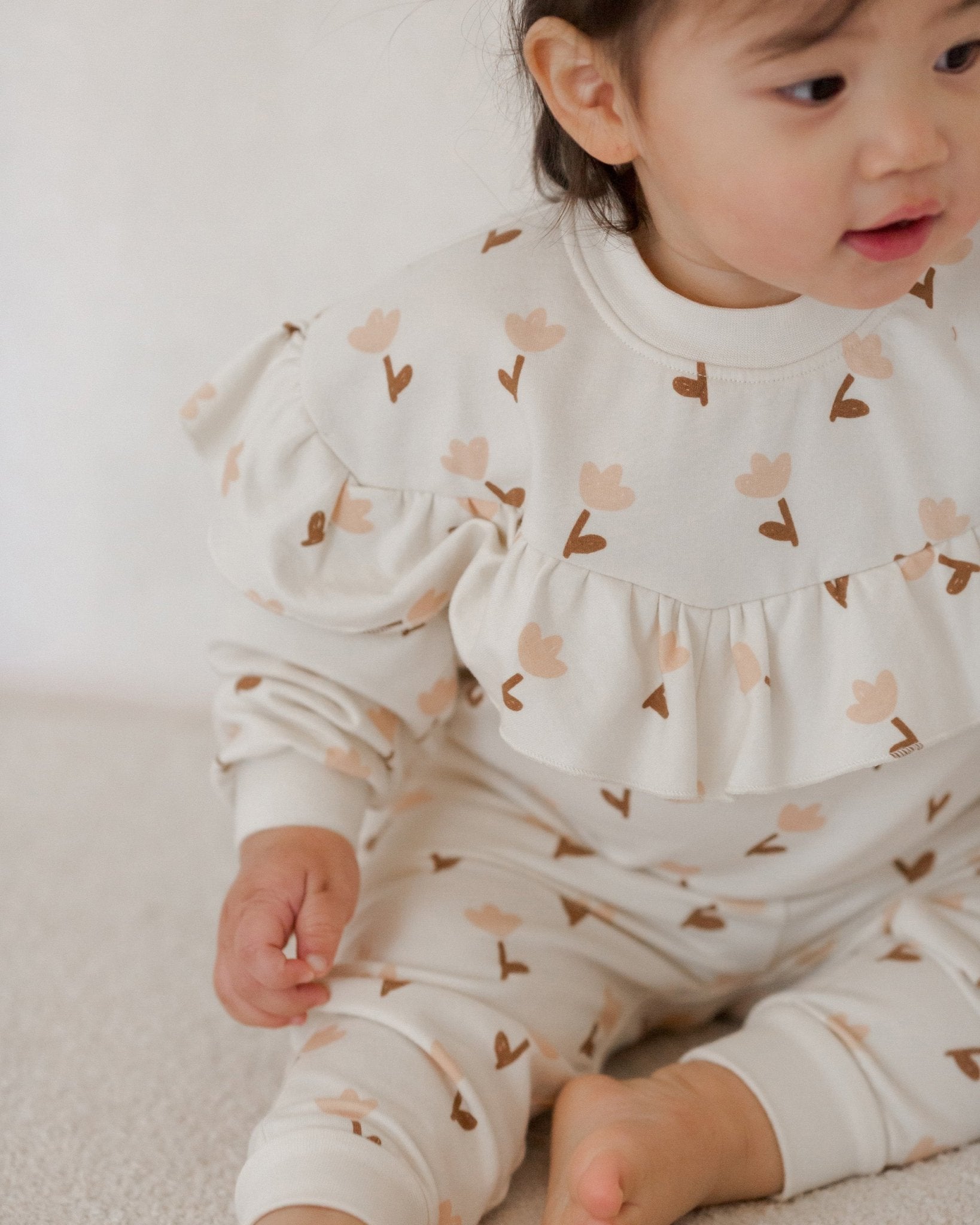 Ruffle Fleece Sweatshirt || Tulips - Rylee + Cru Canada