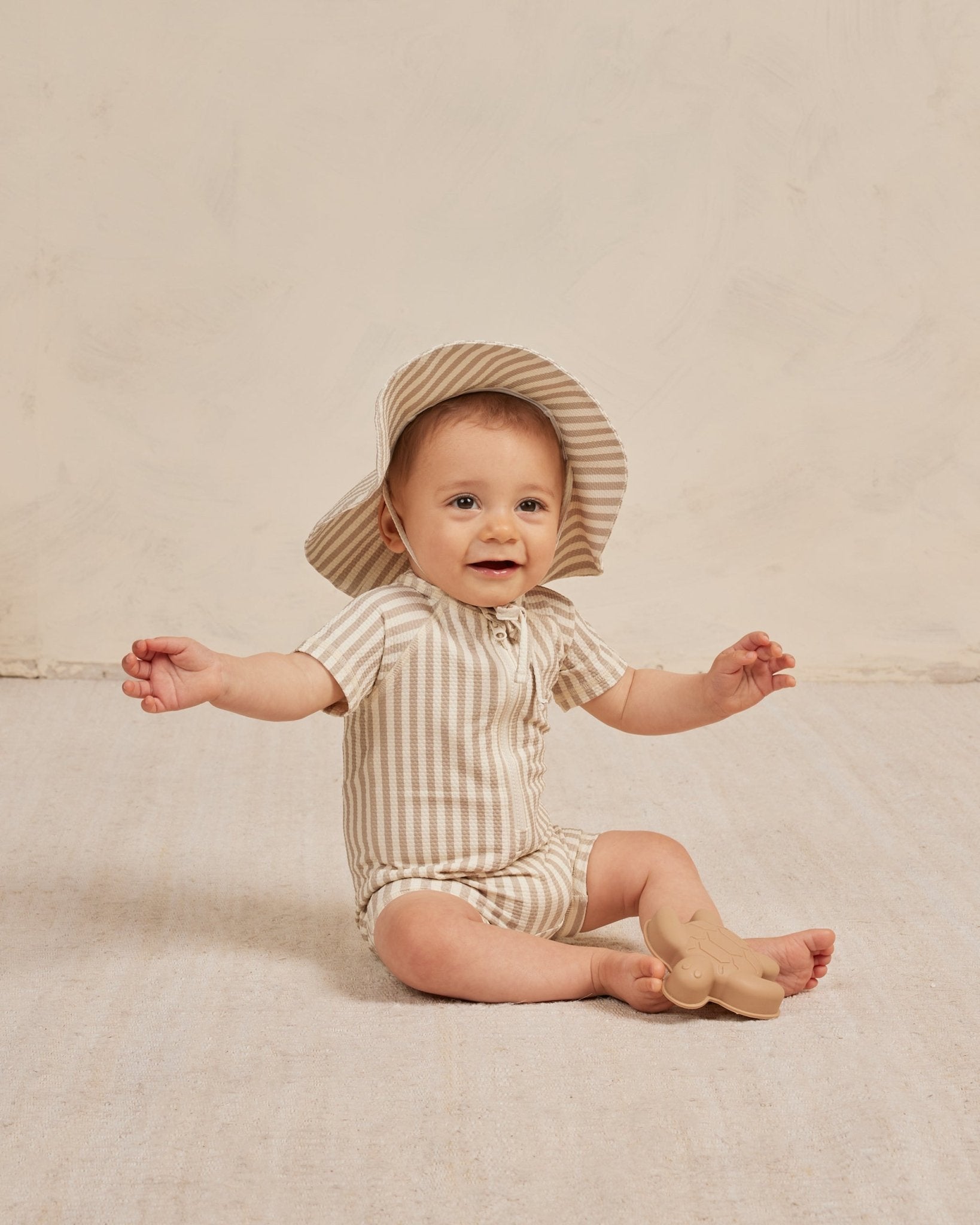 Sun Hat || Ash Stripe - Rylee + Cru Canada