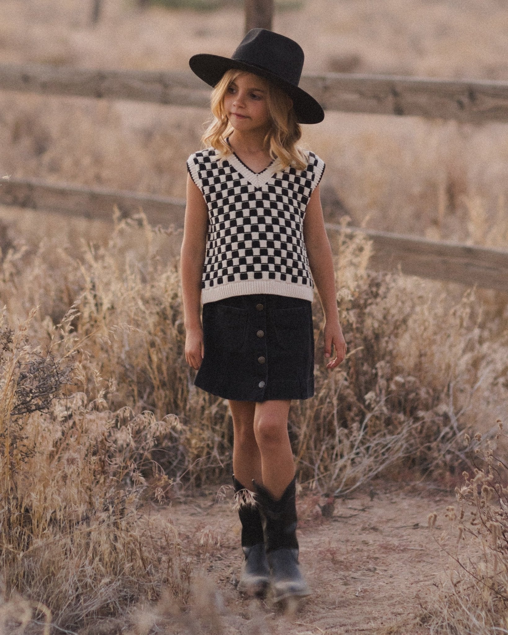 Sweater Vest || Check - Rylee + Cru Canada