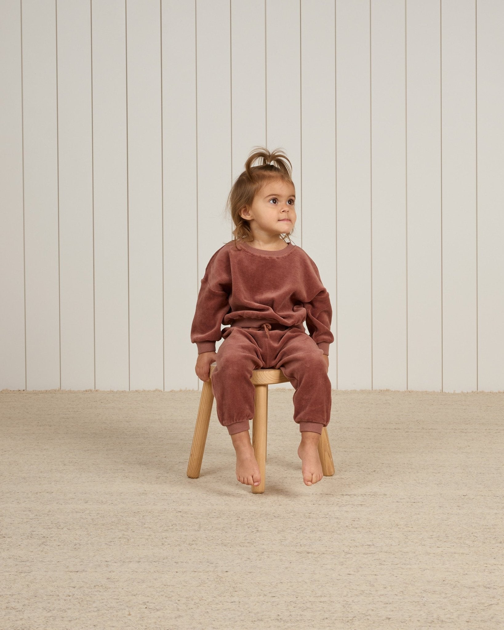 Velour Relaxed Sweatshirt || Cranberry - Rylee + Cru Canada