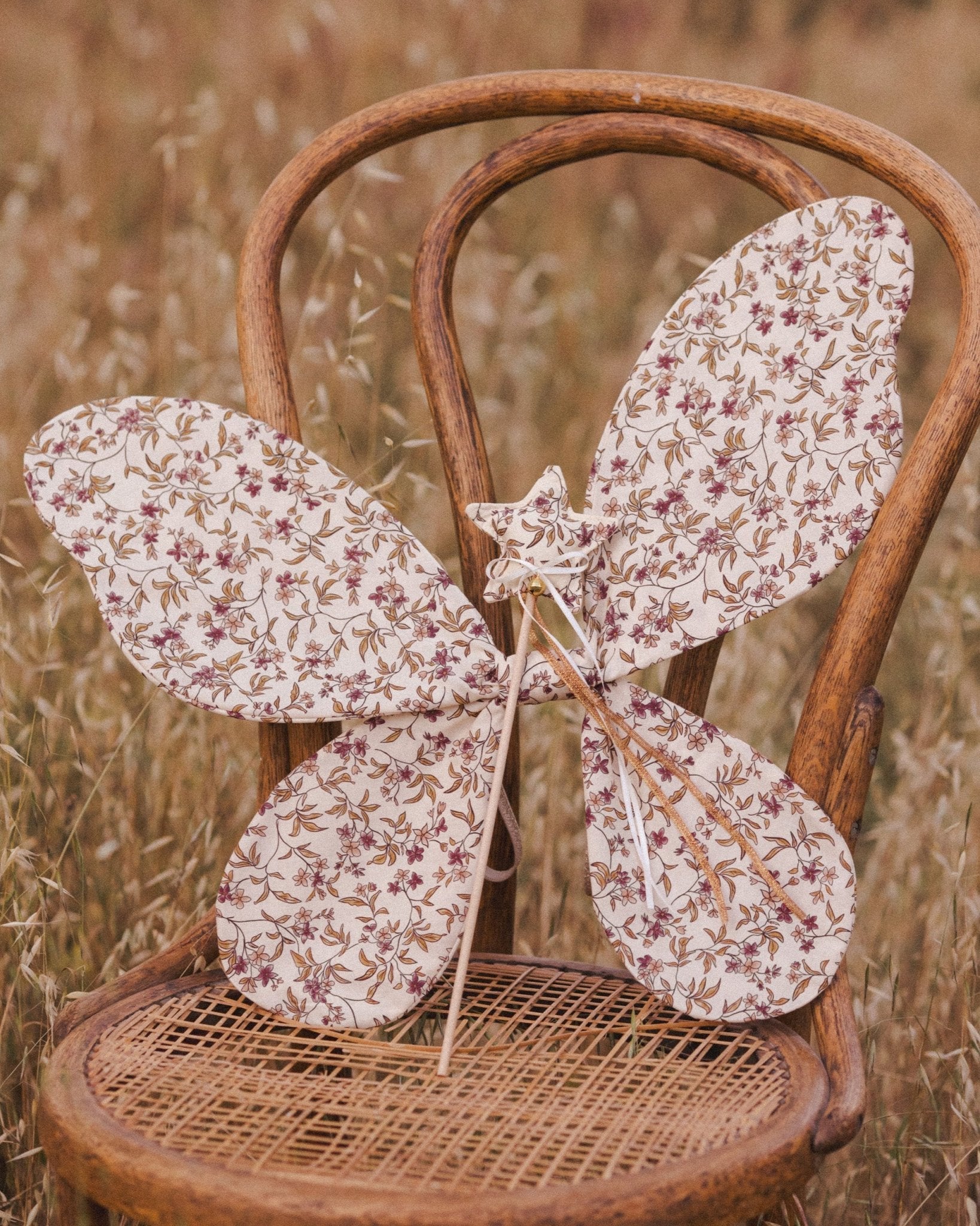 Wings || Fig Floral - Rylee + Cru Canada