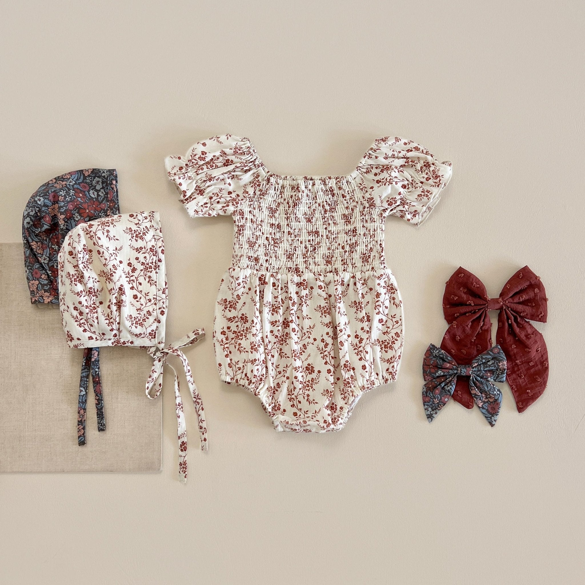 Oversized Bow || Berry - Rylee + Cru Canada